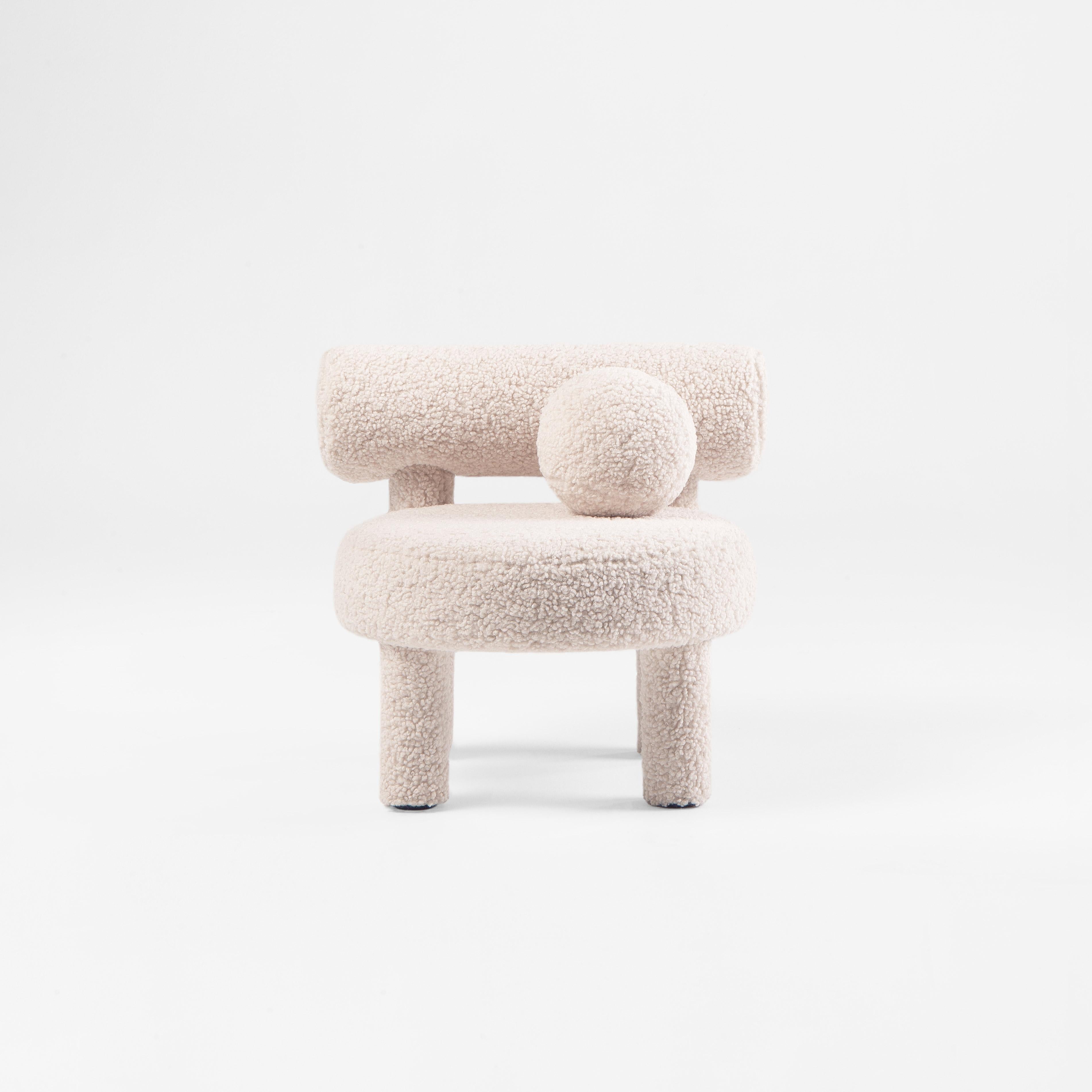 Ucraino Poltroncina Modern Baby Gropius CS1 Fluffy Edition in ecopelle di NOOM in vendita