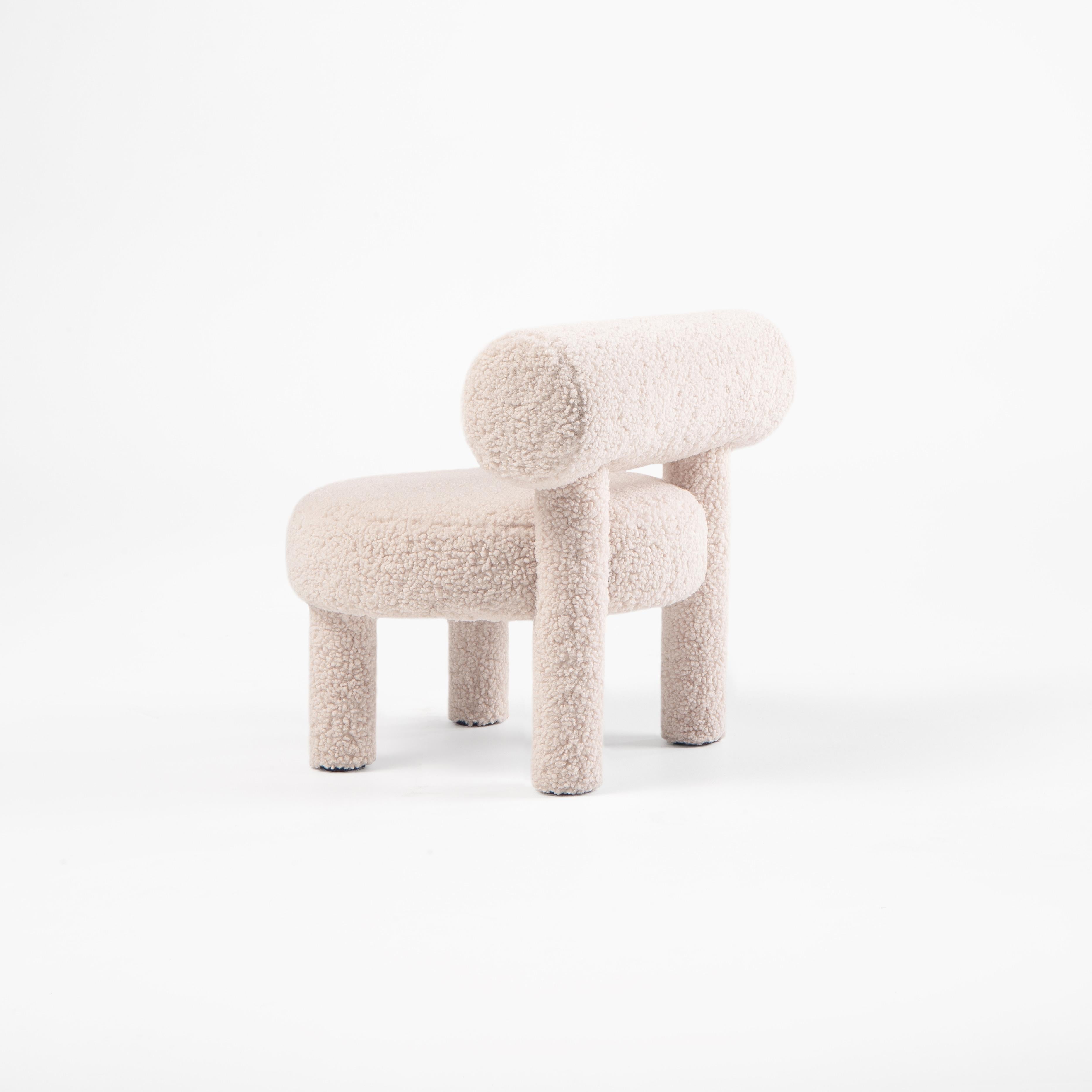 XXI secolo e contemporaneo Poltroncina Modern Baby Gropius CS1 Fluffy Edition in ecopelle di NOOM in vendita