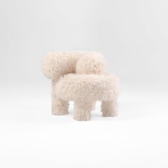 Modern Bauhaus Baby Gropius Low Chair CS1 Fluffy Edition in Faux Fur by Noom