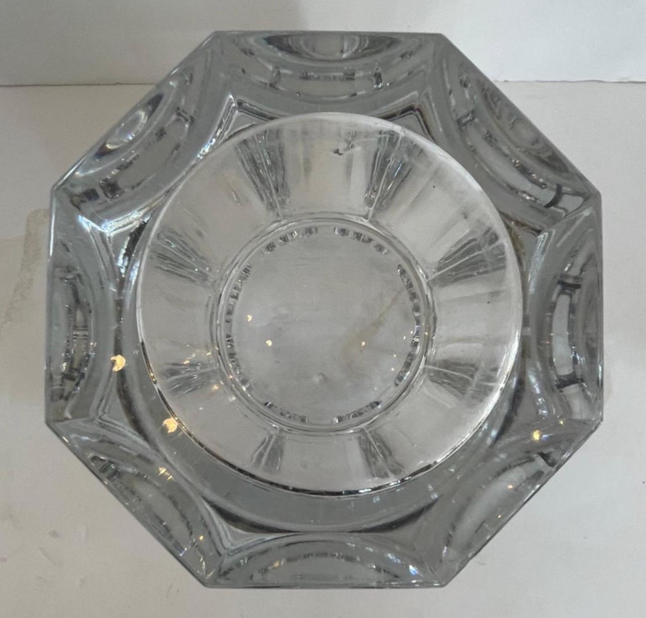 Moderne Baccarat Moulin Rouge Harcourt-Kristall-Champagnerkühler-Eiskübelvase aus Harcourt-Kristall (20. Jahrhundert) im Angebot