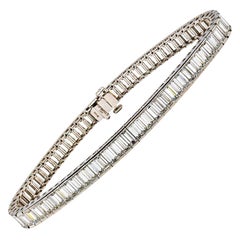 The Moderns Bracelet en diamant taille baguette et platine, 11,46 carats