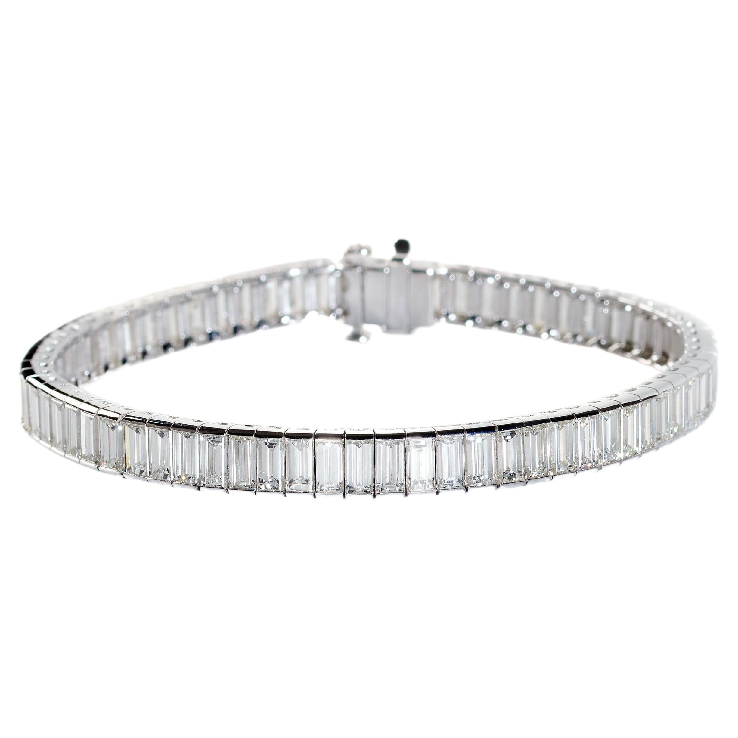 Modern Baguette Diamond And Platinum Bracelet, 16.23 Carats