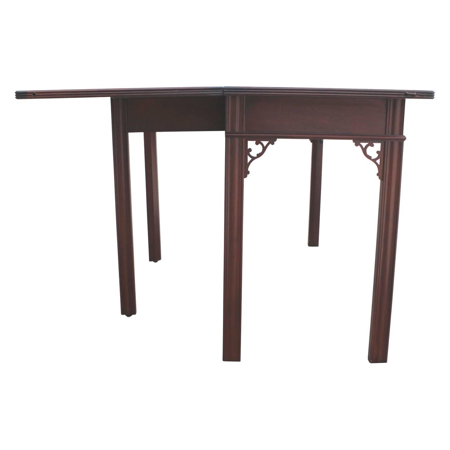 Modern Baker Flip Top Three-Drawer Mahogany Console Table or Desk  In Excellent Condition In Houston, TX
