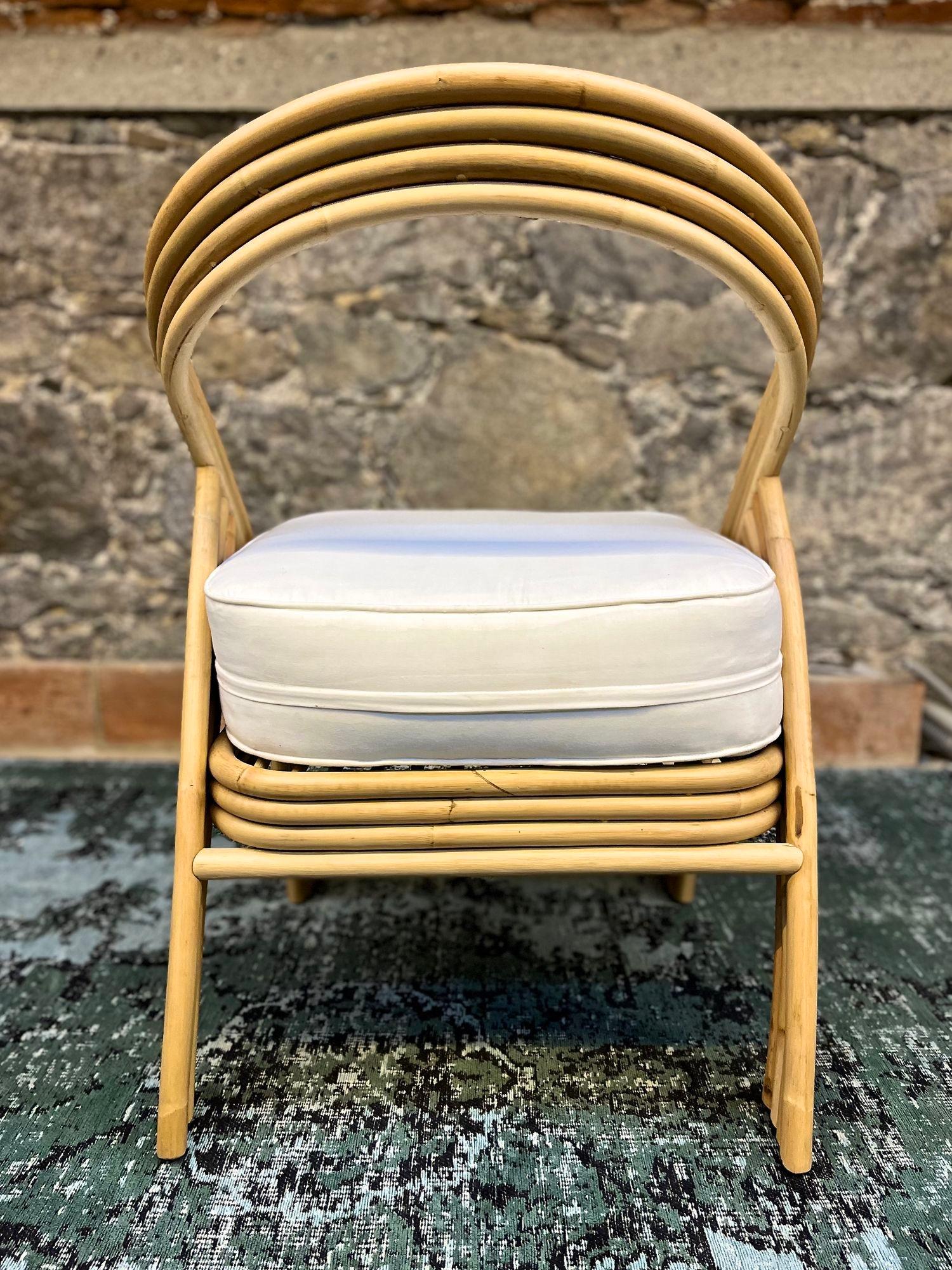 XXIe siècle et contemporain Chaise moderne en bambou cintré avec coussin de siège, IDN 2024 en vente