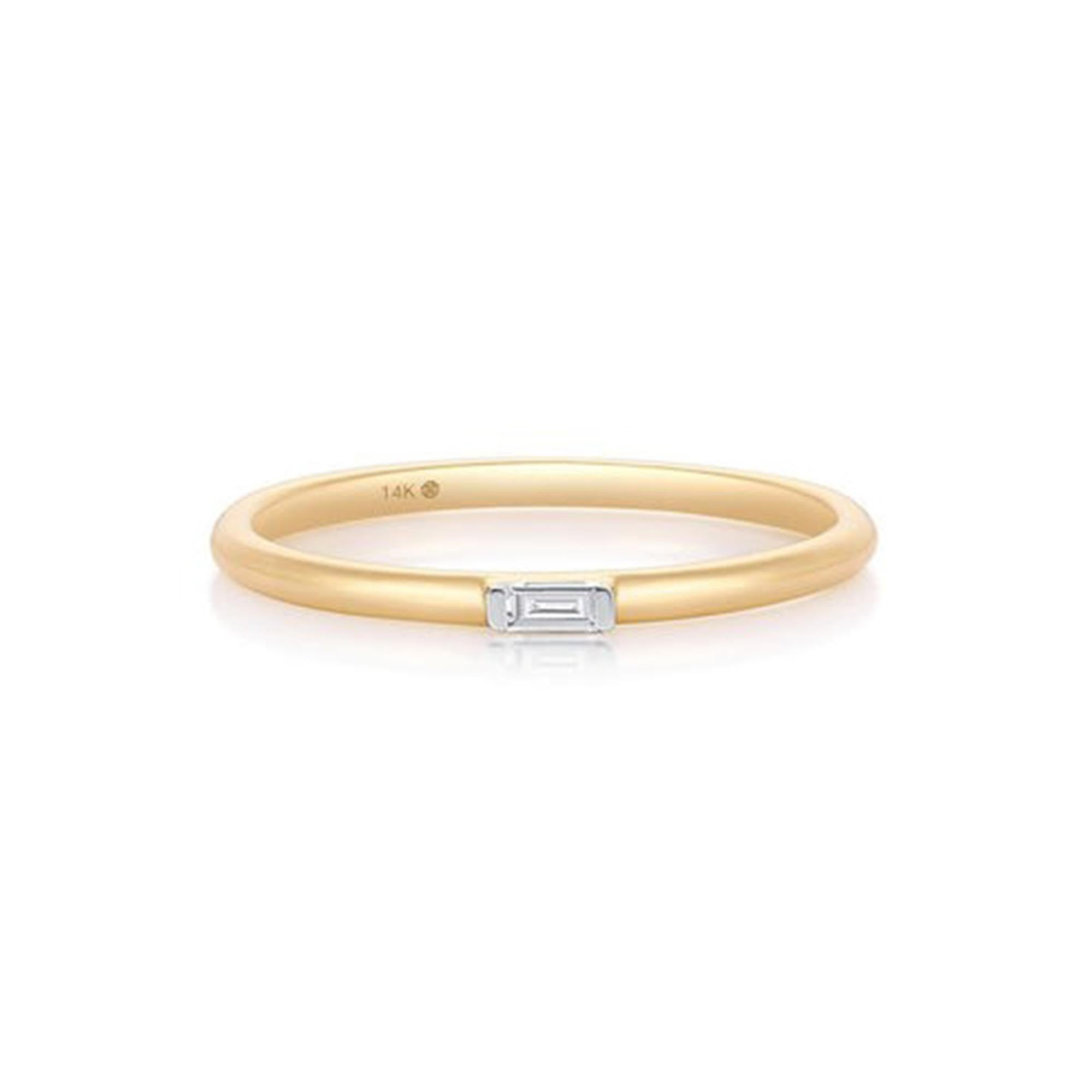 in vendita:  Anello Modern Band in oro giallo 14K (o 18k su richiesta) con diamante singolo baguette 3