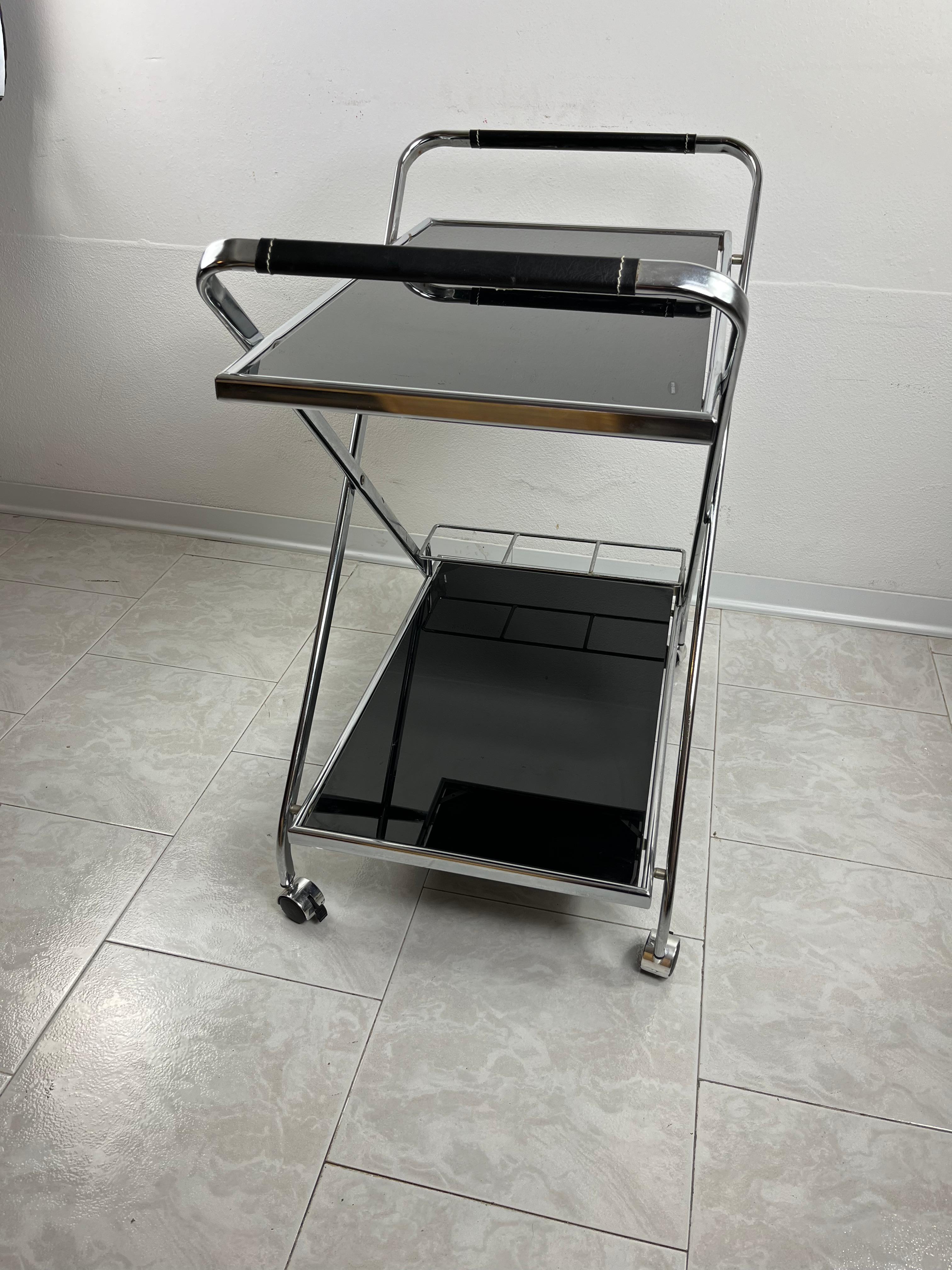 Late 20th Century Modern Bar Cart  Italian Design 1980s For Sale
