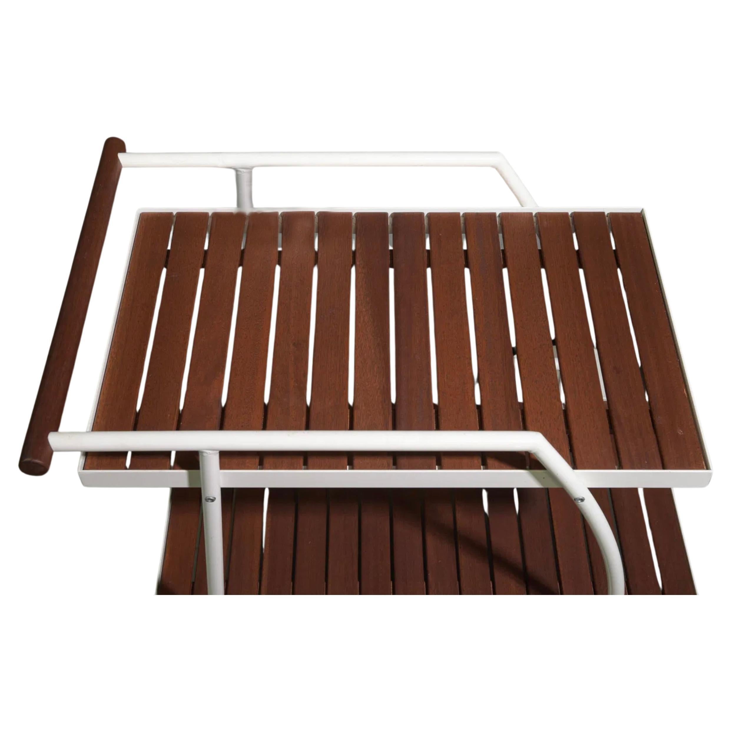 Modern Barwagen oder Trolly Indoor oder Outdoor Patio Pool weiß und Holz (Schwedisch) im Angebot
