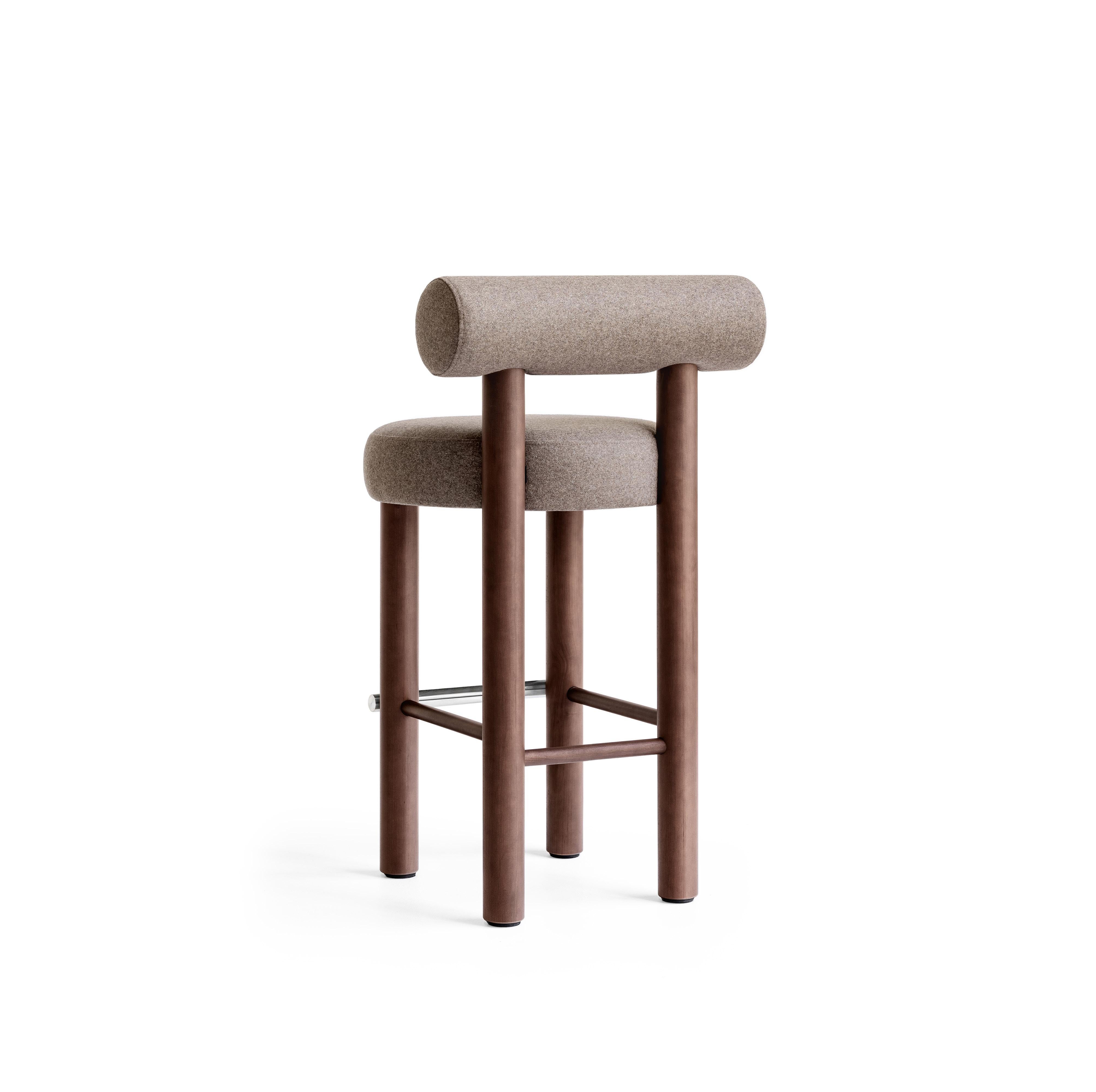 Modern Bar Chair Gropius CS2/75 in Wool Fabric with Wooden Legs by Noom 3