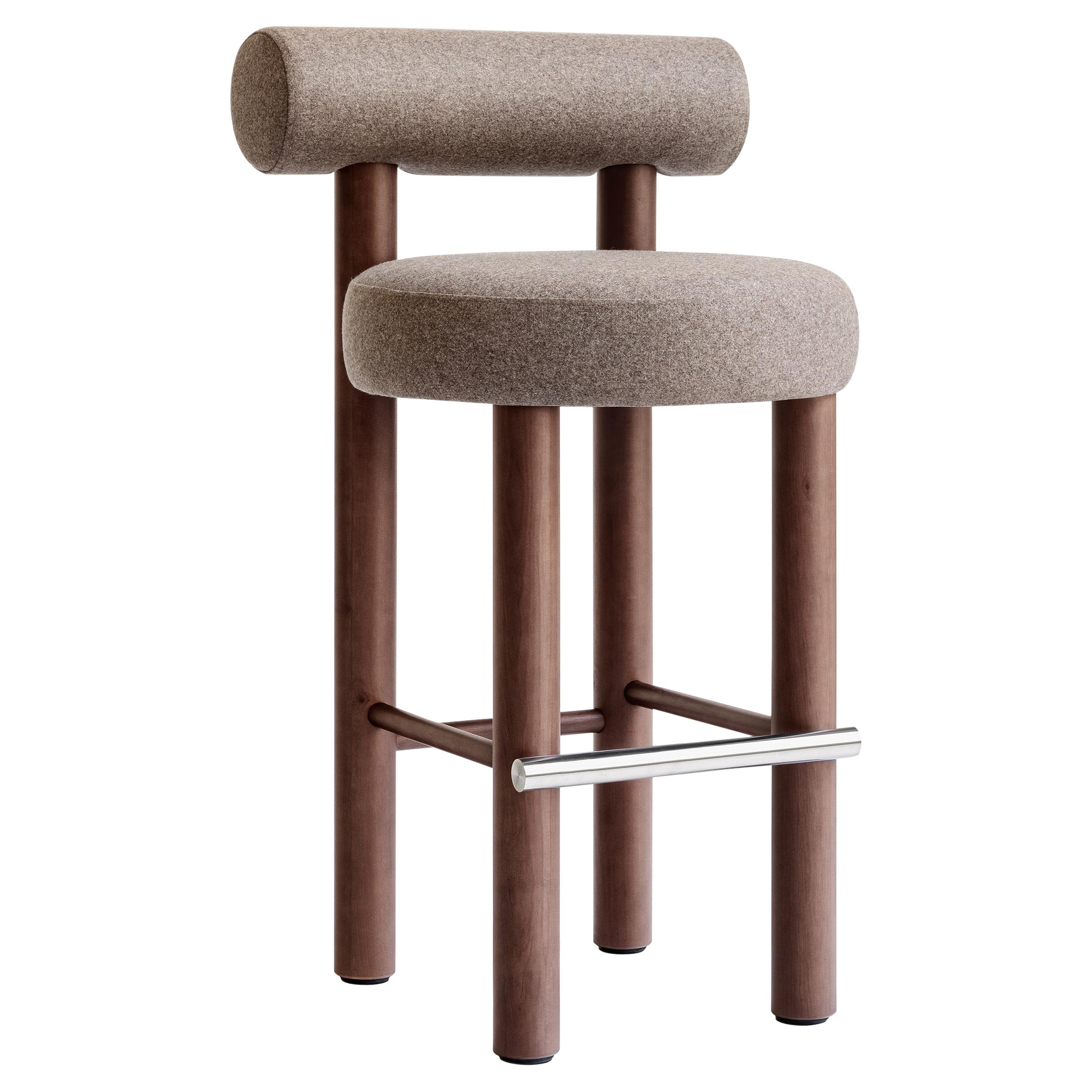 Modern Bar Chair Gropius CS2/75 in Wool Fabric with Wooden Legs by Noom