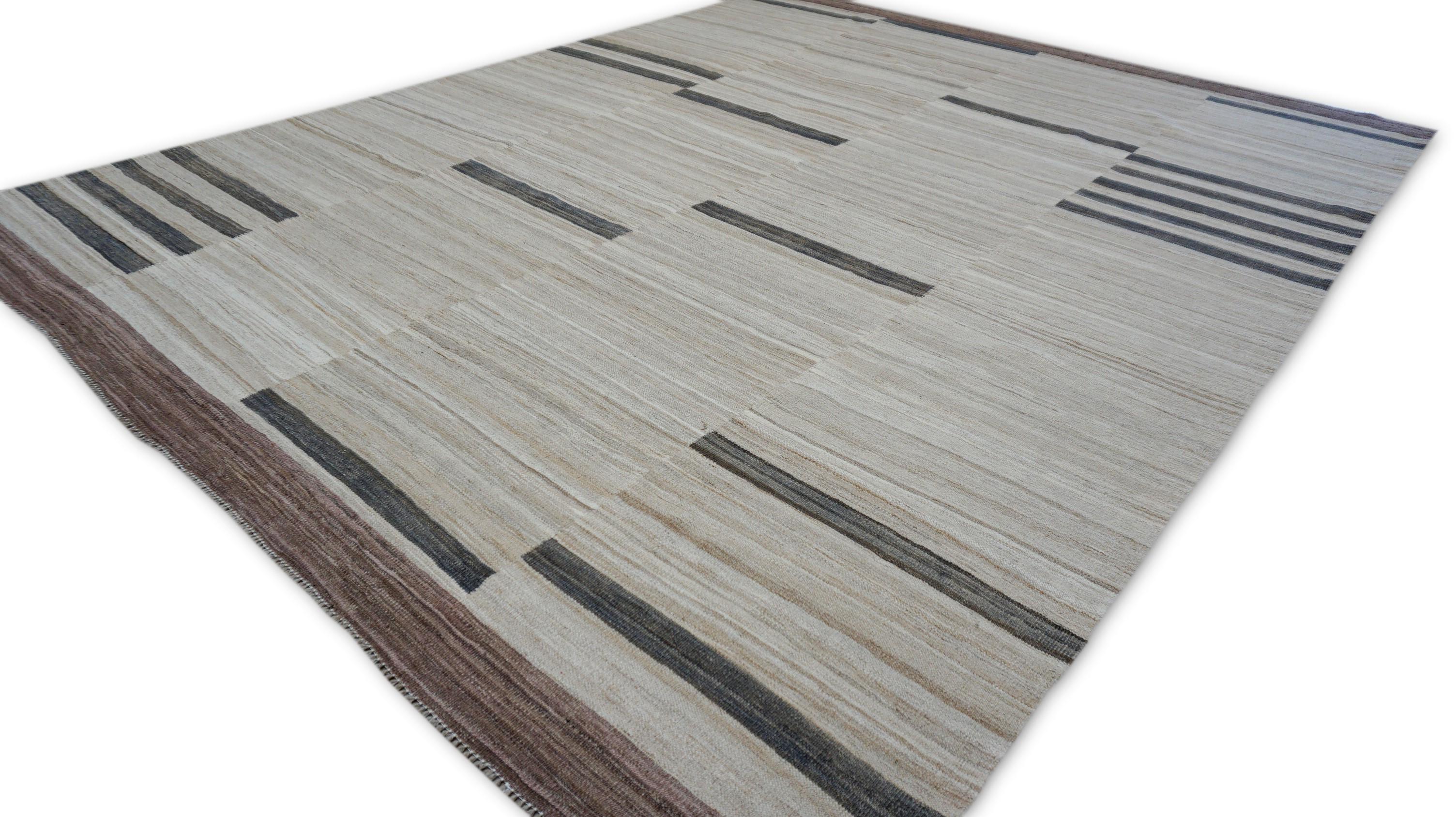 Tissé à la main The Moderns Kilim en laine ivoire et Brown 8'4''x10'6'' en vente