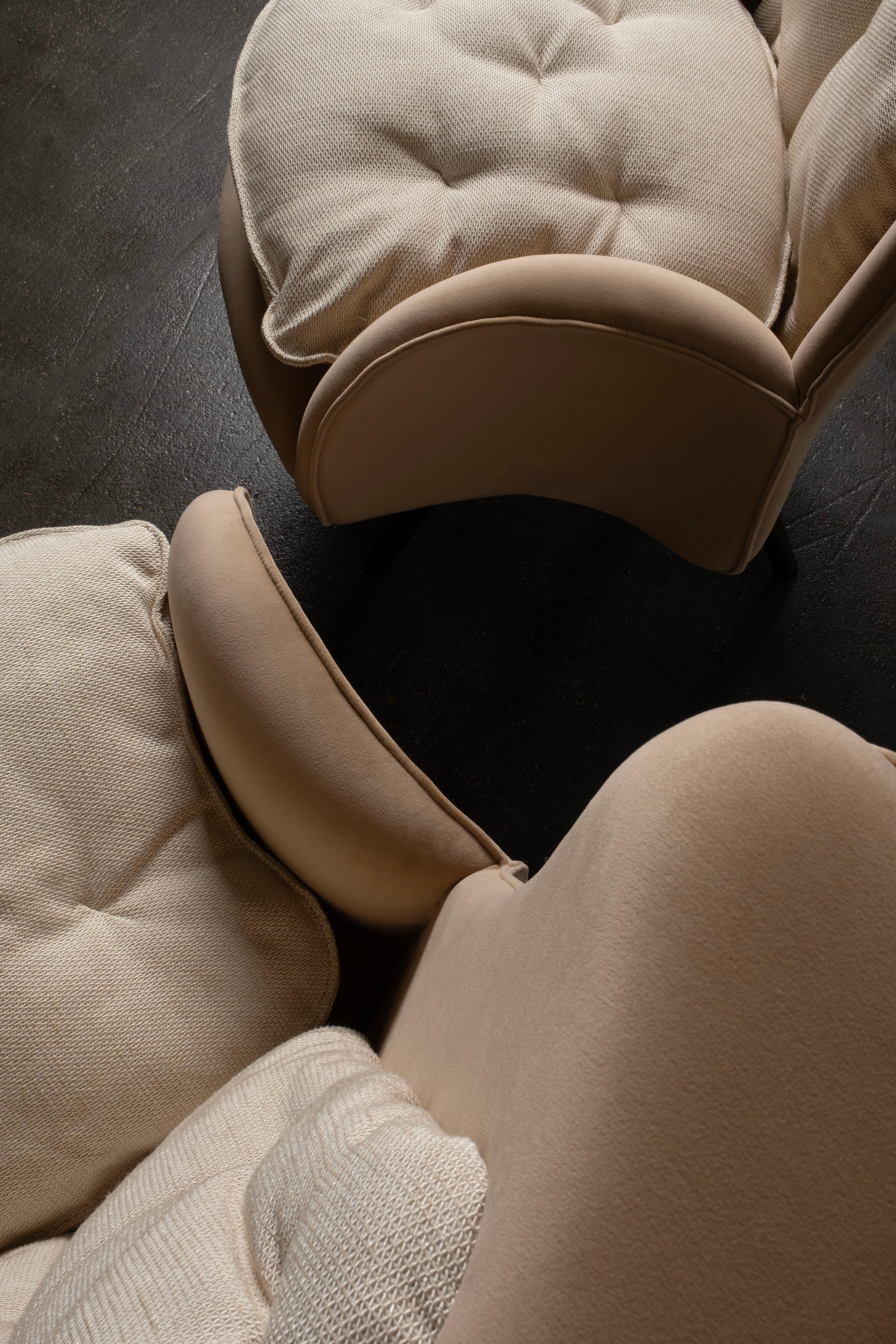Chaise longue moderne Barao, tissu en lin beige, fait à la main au Portugal par Greenapple en vente 4