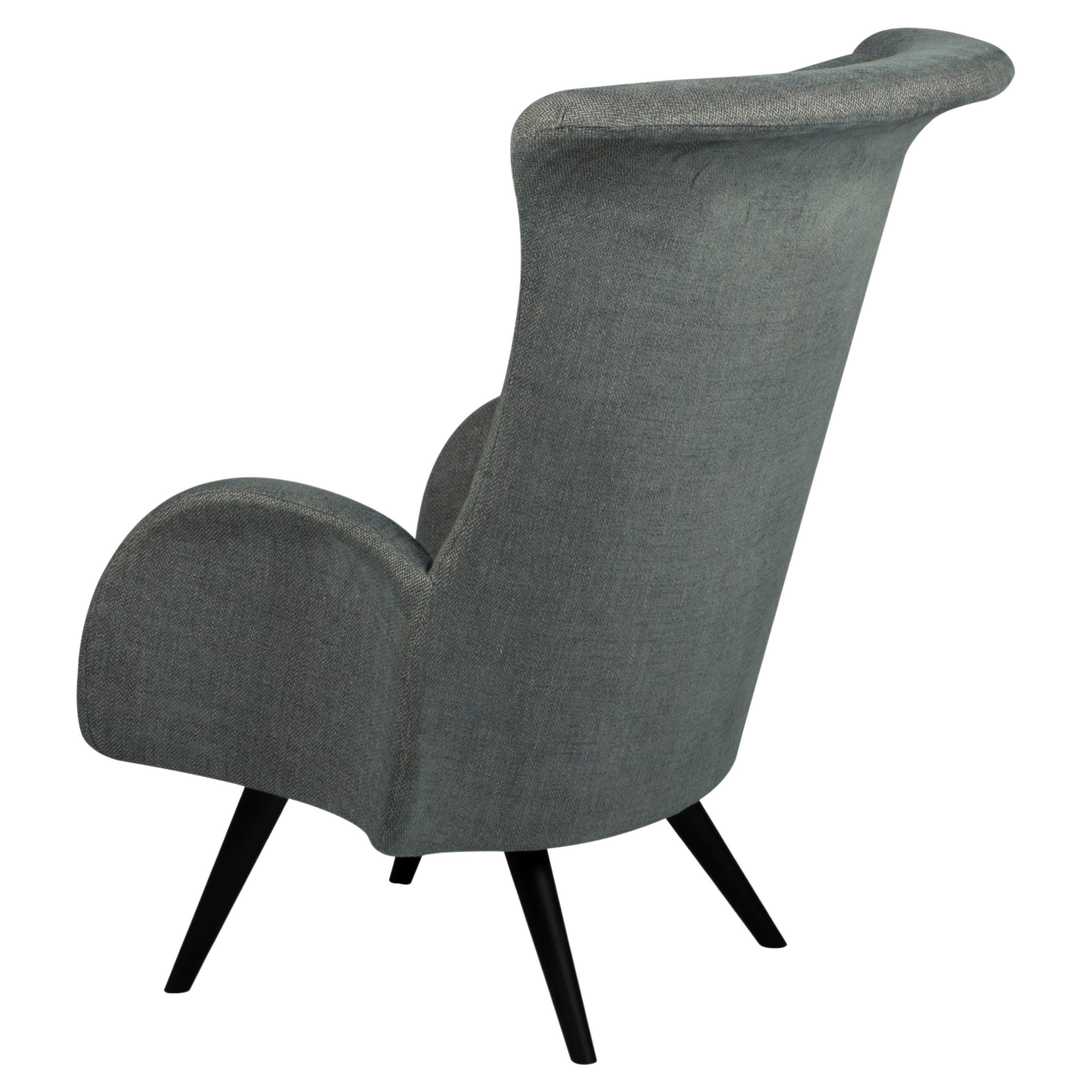 Silla de salón moderna Barao, Chevron verde azulado, hecha a mano en Portugal by Greenapple Moderno de mediados de siglo en venta