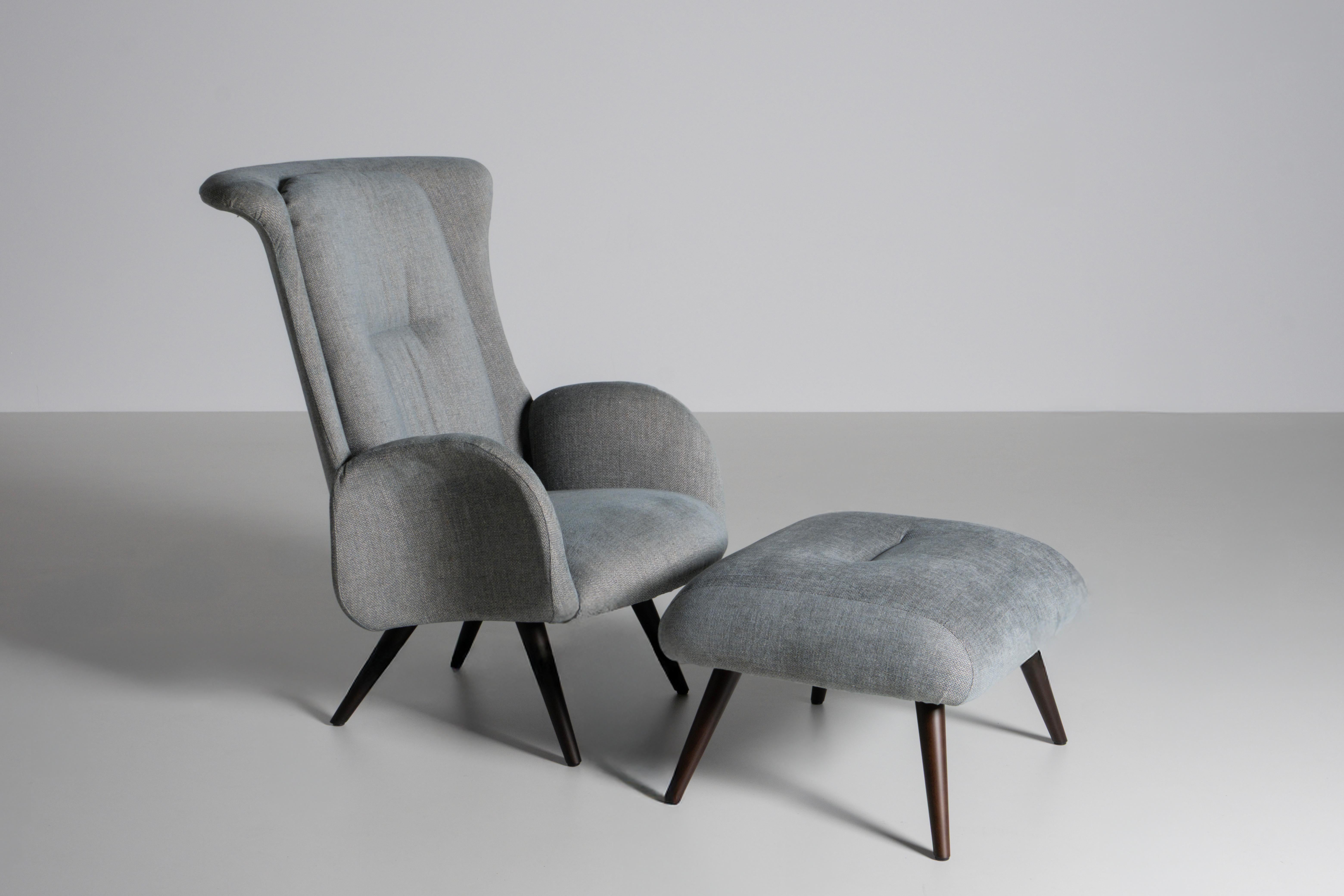 Mid-Century Modern Fauteuil de salon moderne Barao, chevron bleu vert, fabriqué à la main au Portugal par Greenapple en vente