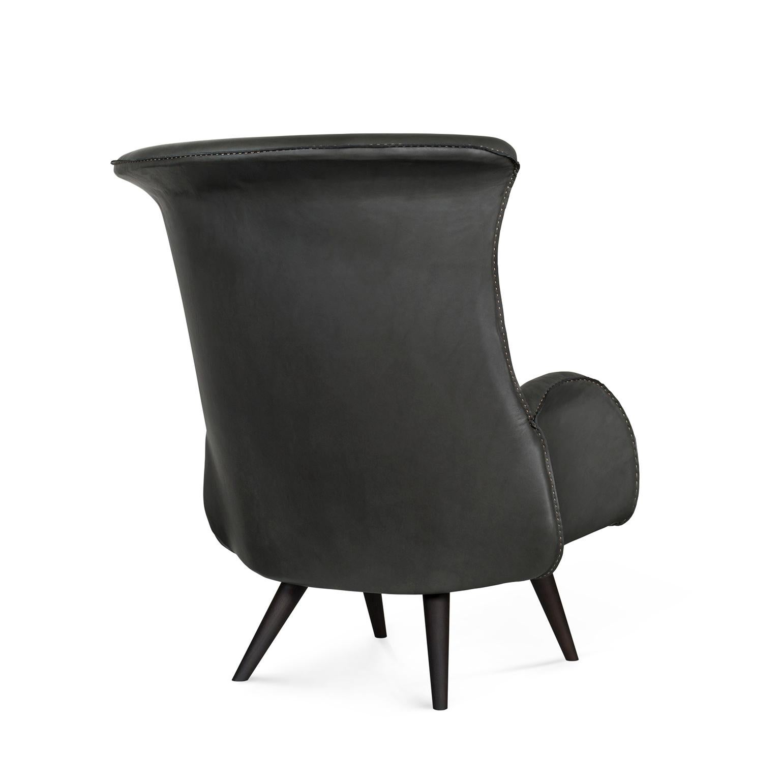 Silla Barao Lounge Moderna, Piel Caramelo, Hecha a Mano en Portugal by Greenapple Moderno de mediados de siglo en venta