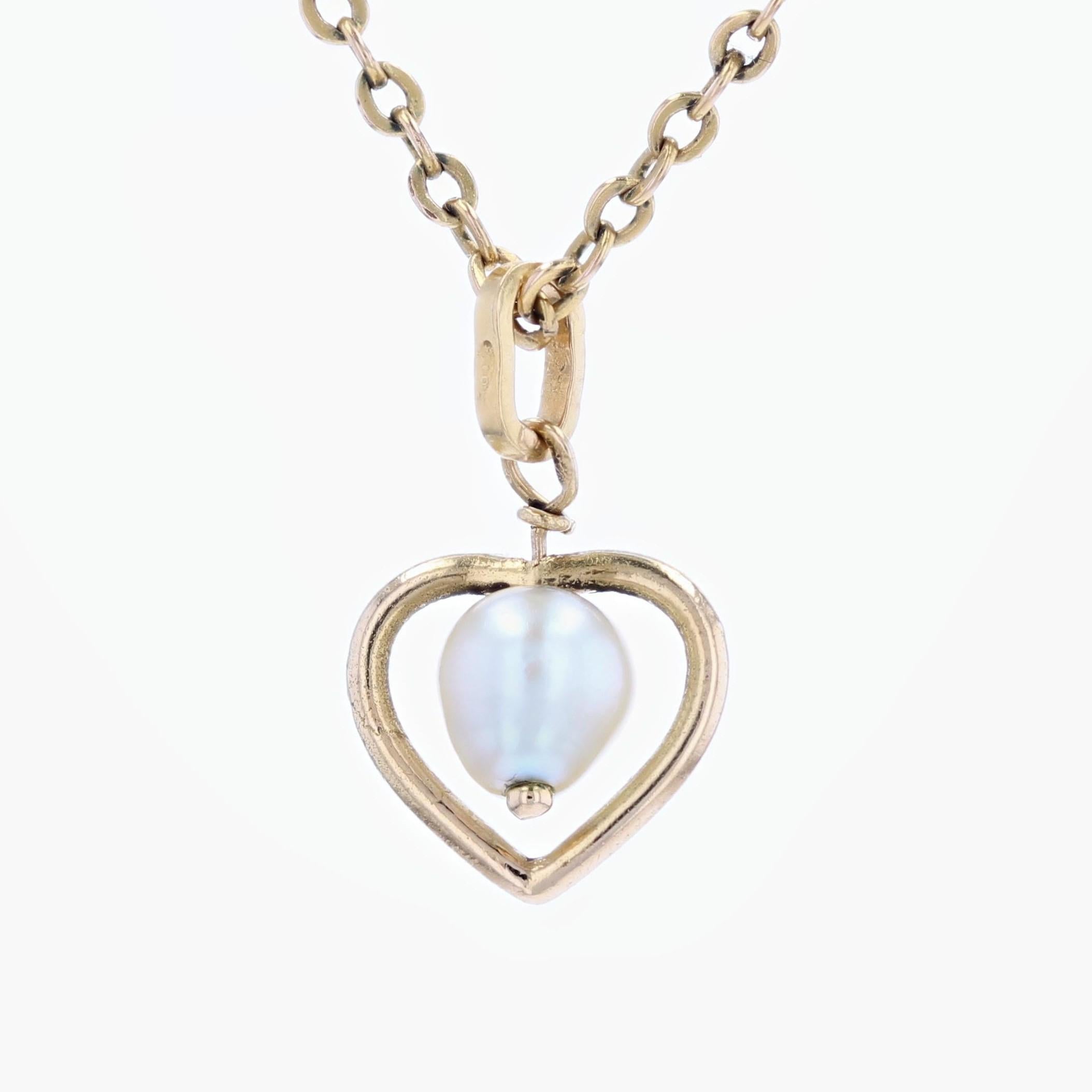 Modern Baroque Cultured Pearl 18 Karat Yellow Gold Heart Pendant For Sale 3