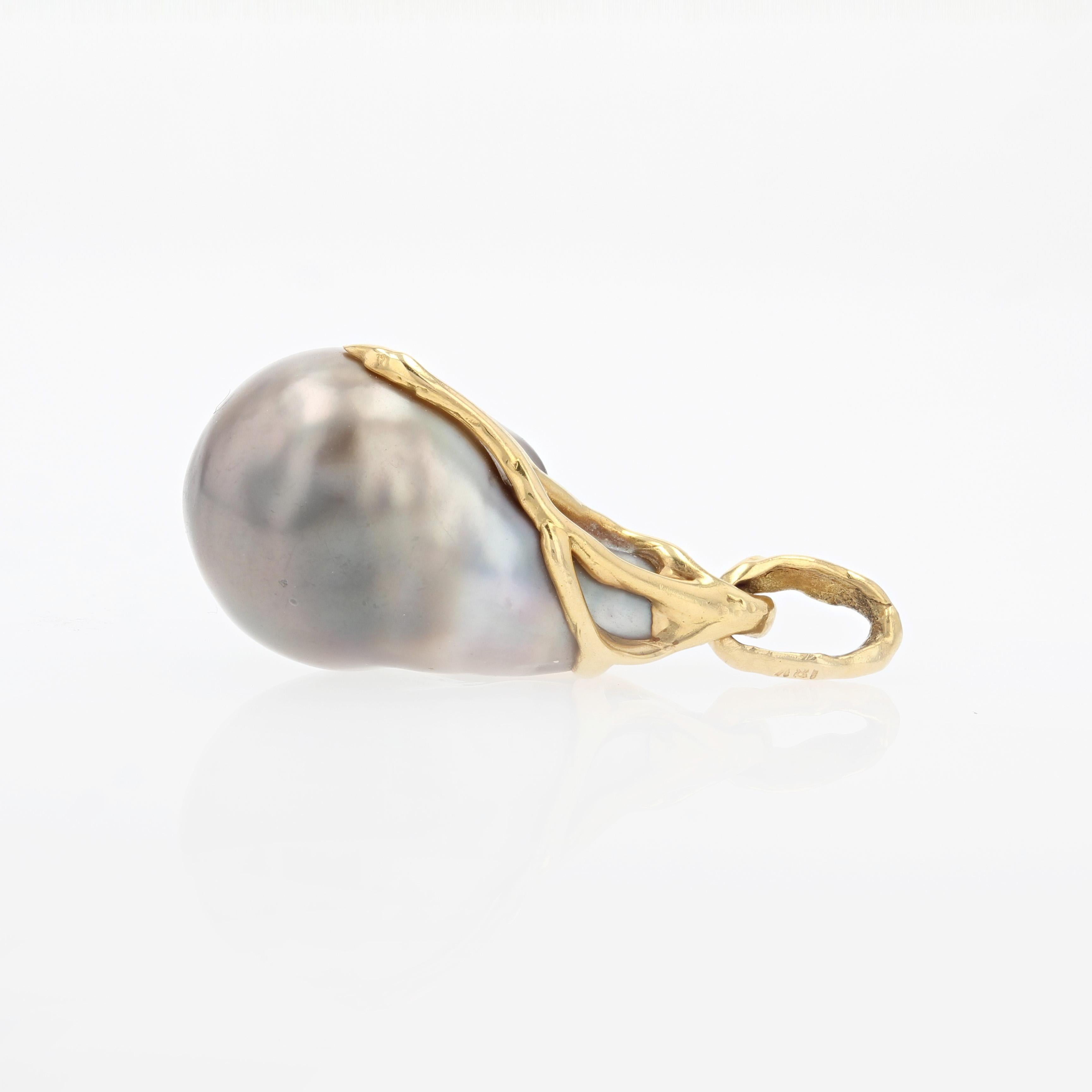 Bead Modern Baroque Grey Pearl 18 Karat Yellow Gold Pendant For Sale