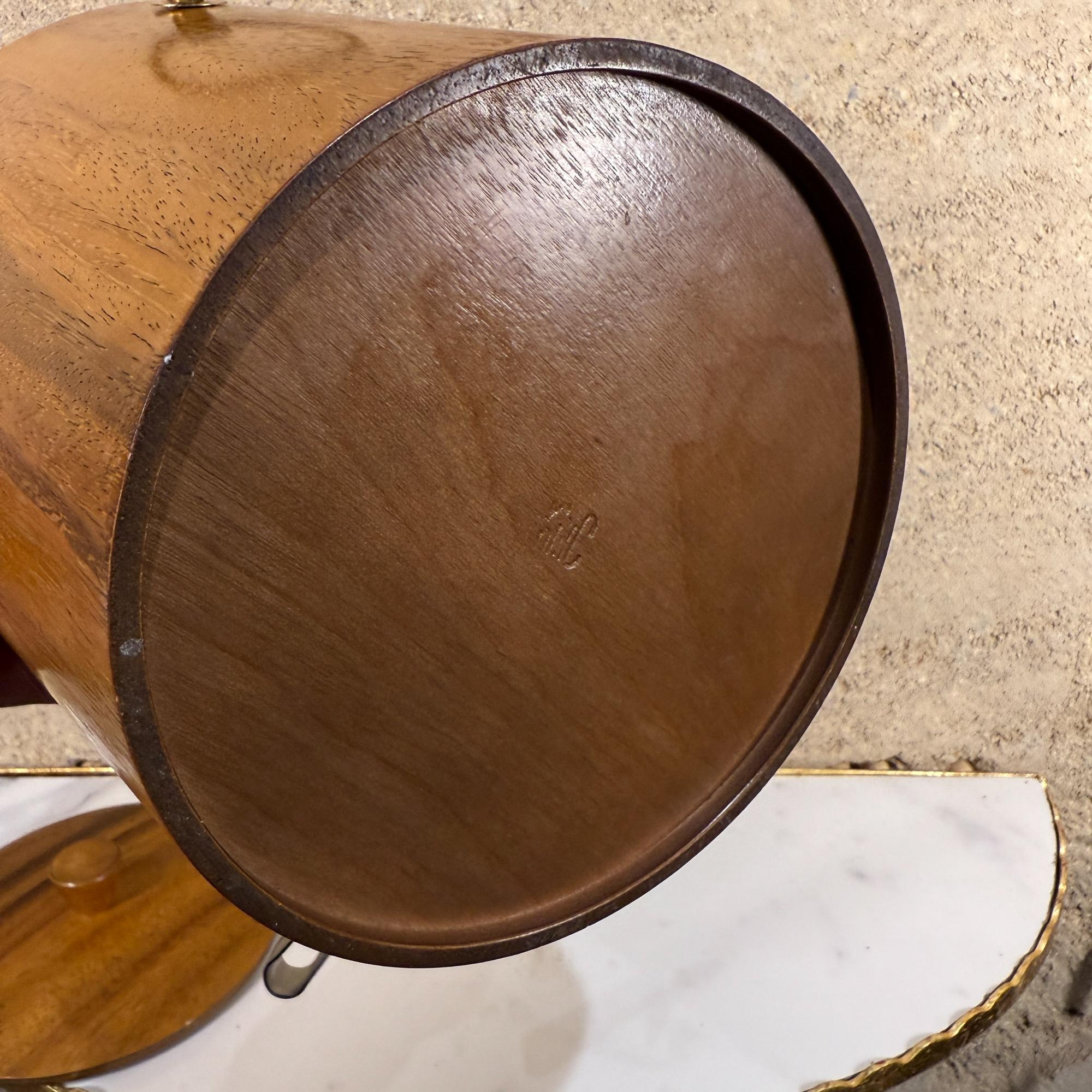 Oggetti da bar moderni Set di secchielli per il ghiaccio in legno di noce Pinze in acciaio inossidabile 1960s Giappone in vendita 7