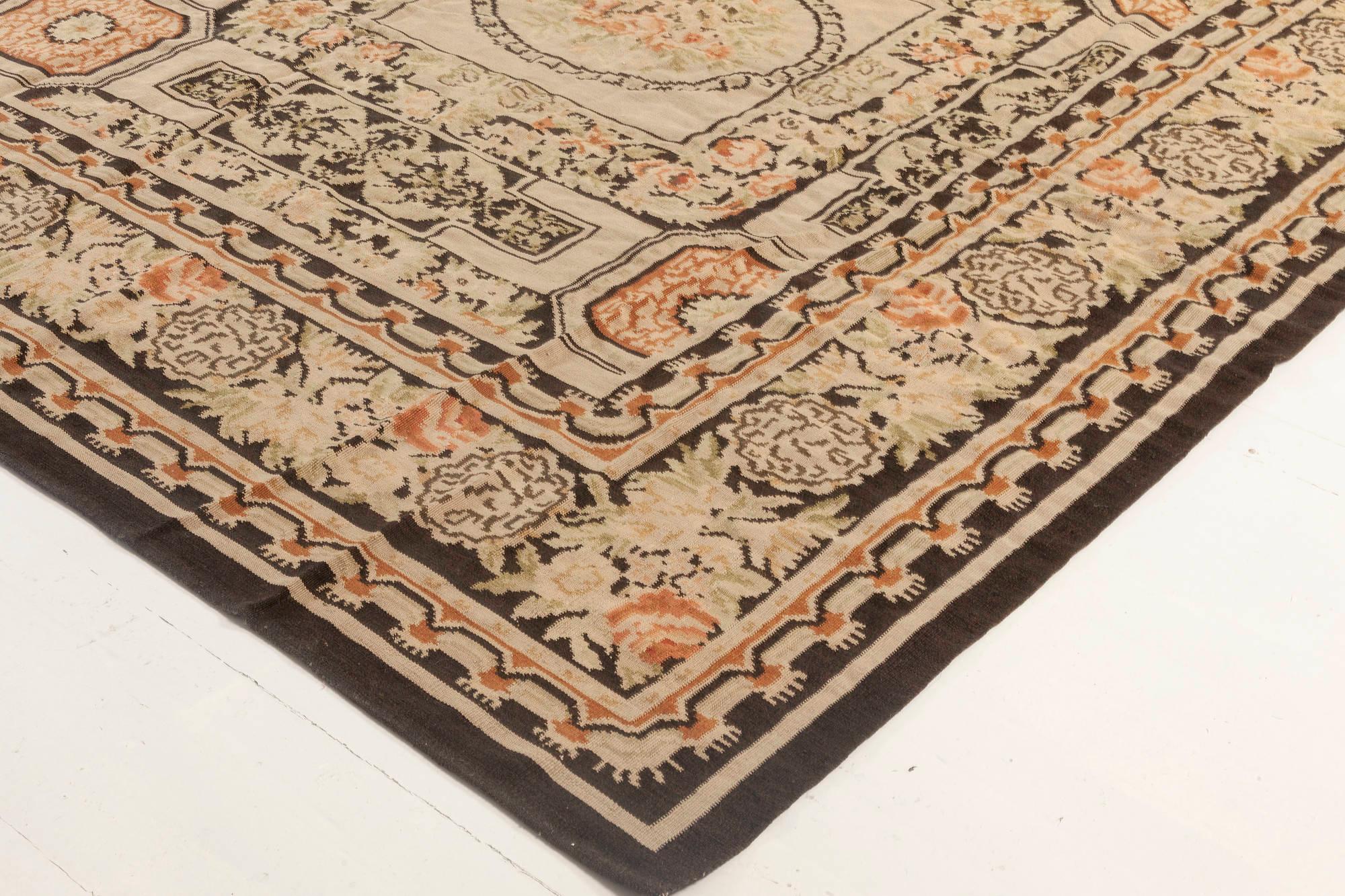Modern Bassarabian Botanic Design Hand Knotted Wool Rug by Doris Leslie Blau In New Condition For Sale In New York, NY