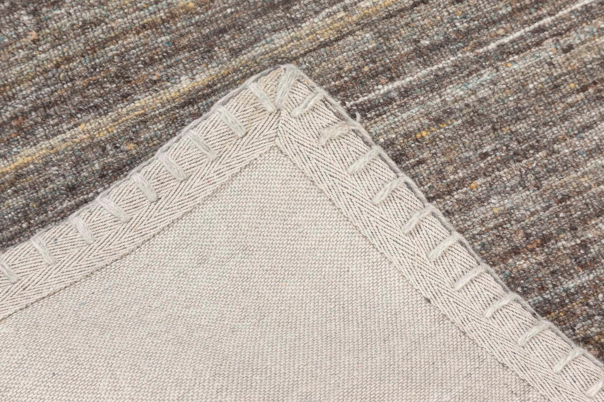 Alfombra moderna sin dibujo Colección Bauer en gris y marrón de Doris Leslie Blau en Nuevo estado para la venta en New York, NY