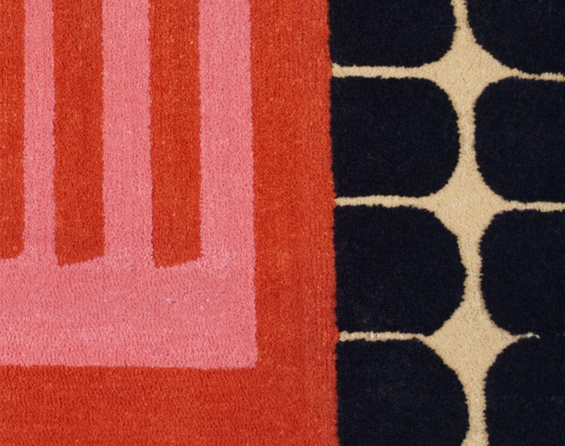 Modern Bauhaus inspired rug with geometric design pattern name Dessau 1925.01 In New Condition For Sale In Philadelphia, PA