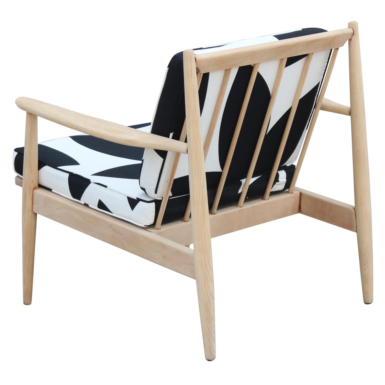 Modern Baumritter Black & White Geometric Light Walnut Danish Style Lounge Chair 1