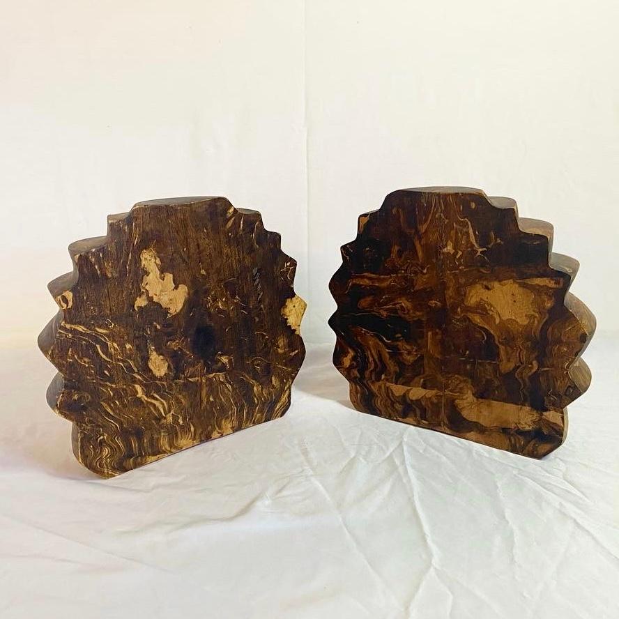 Ridged sphere, burned to draw out the mango wood’s grain.

Additional information:
Material: Wood
Color: Brown
Finish: Light Stain Mango Wood
Style: Abstract
Brand: Made Goods
Time Period: Early 21st Century
Place of origin: USA
Dimension: