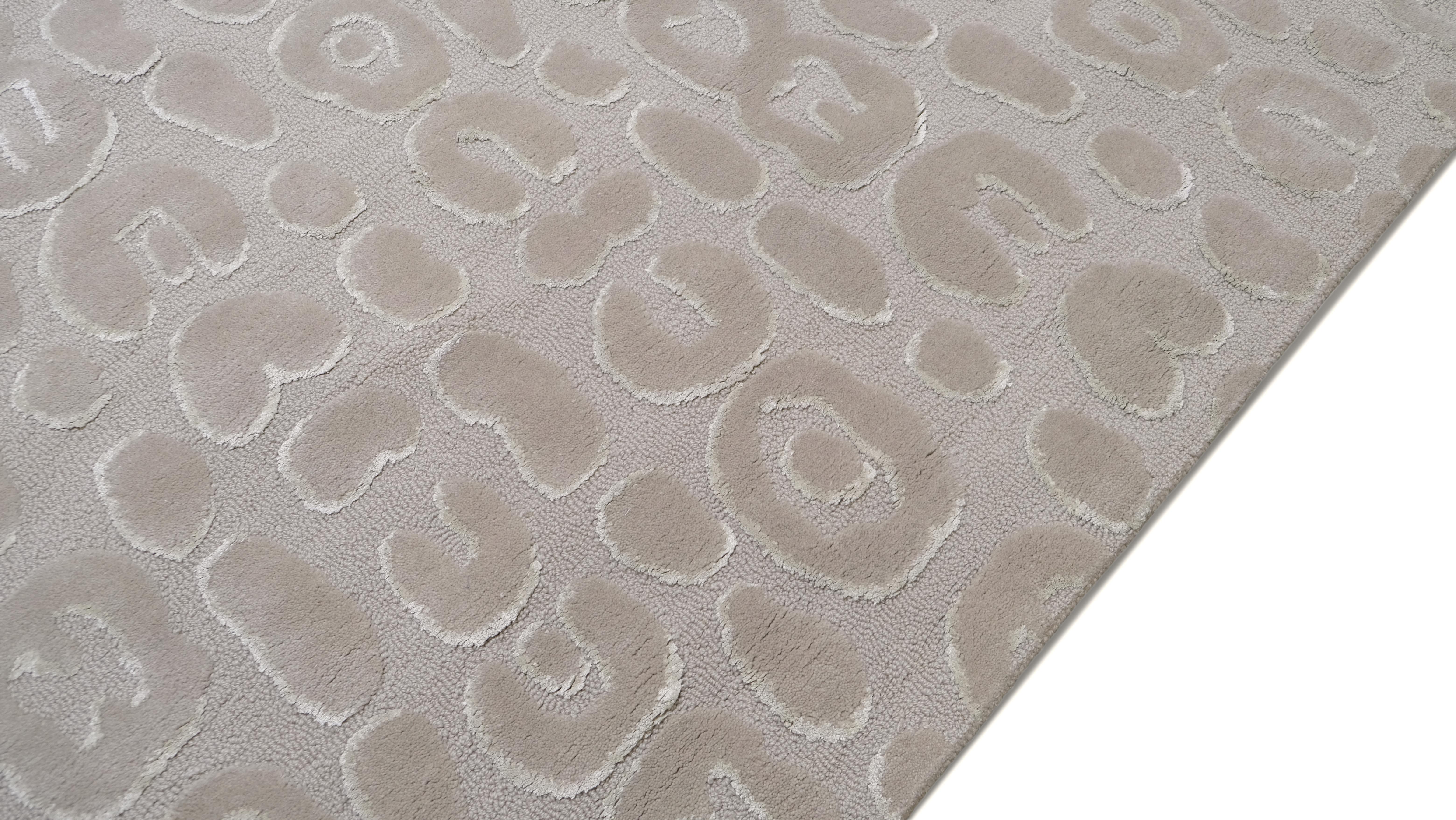 Moderner Wollteppich in Beige und Elfenbein mit Leopardenmuster 10'x14' (Handgefertigt) im Angebot