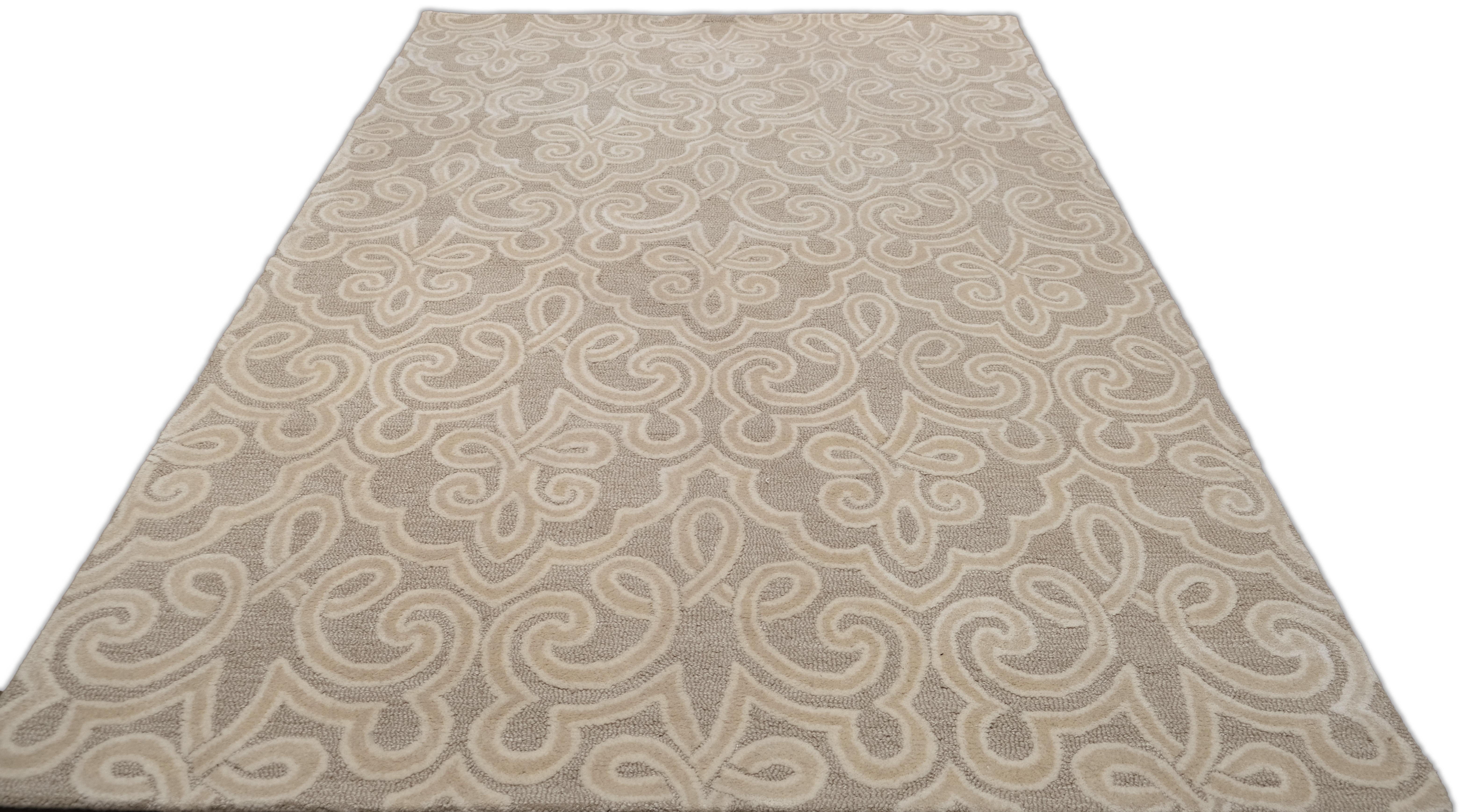 Moderner Wollteppich mit erhabenem Motiv in Beige und Taupe 6'x9' (Asiatisch) im Angebot