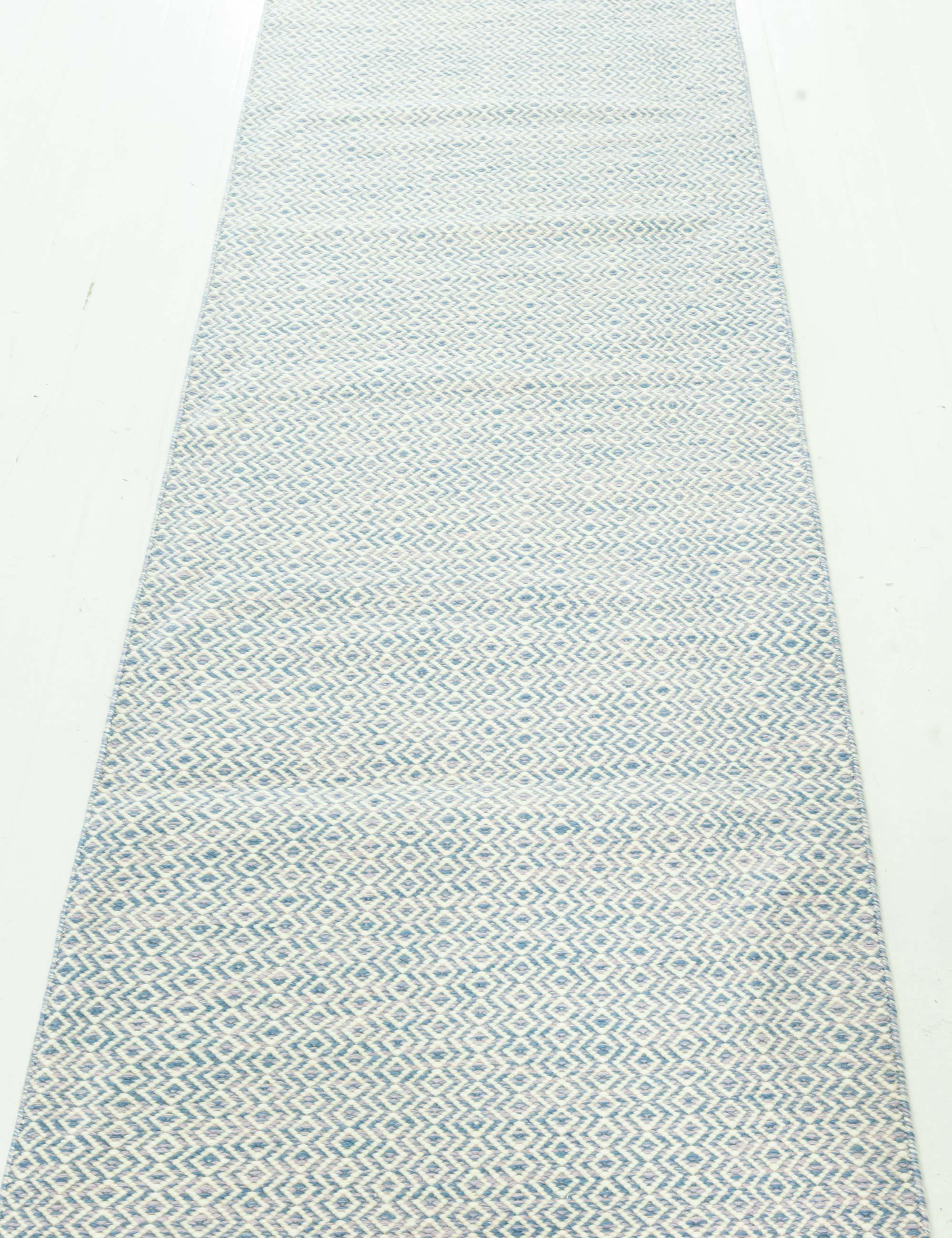 Modern Beige Blue Flat Weave Wool Runner by Doris Leslie Blau In New Condition For Sale In New York, NY