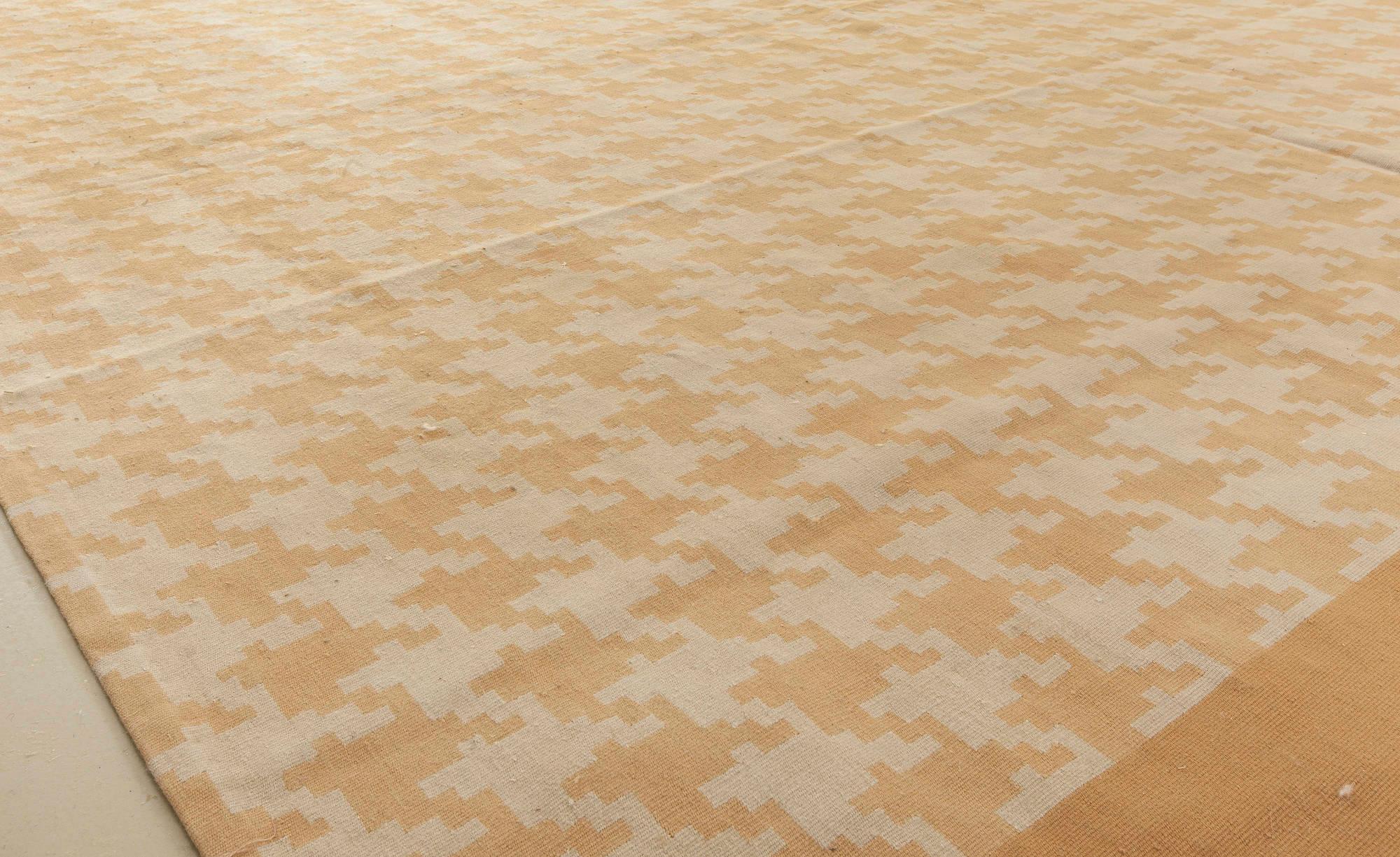 Indien Tapis moderne beige tissé à plat de Jeffrey Bilhuber pour Doris Leslie Blau en vente