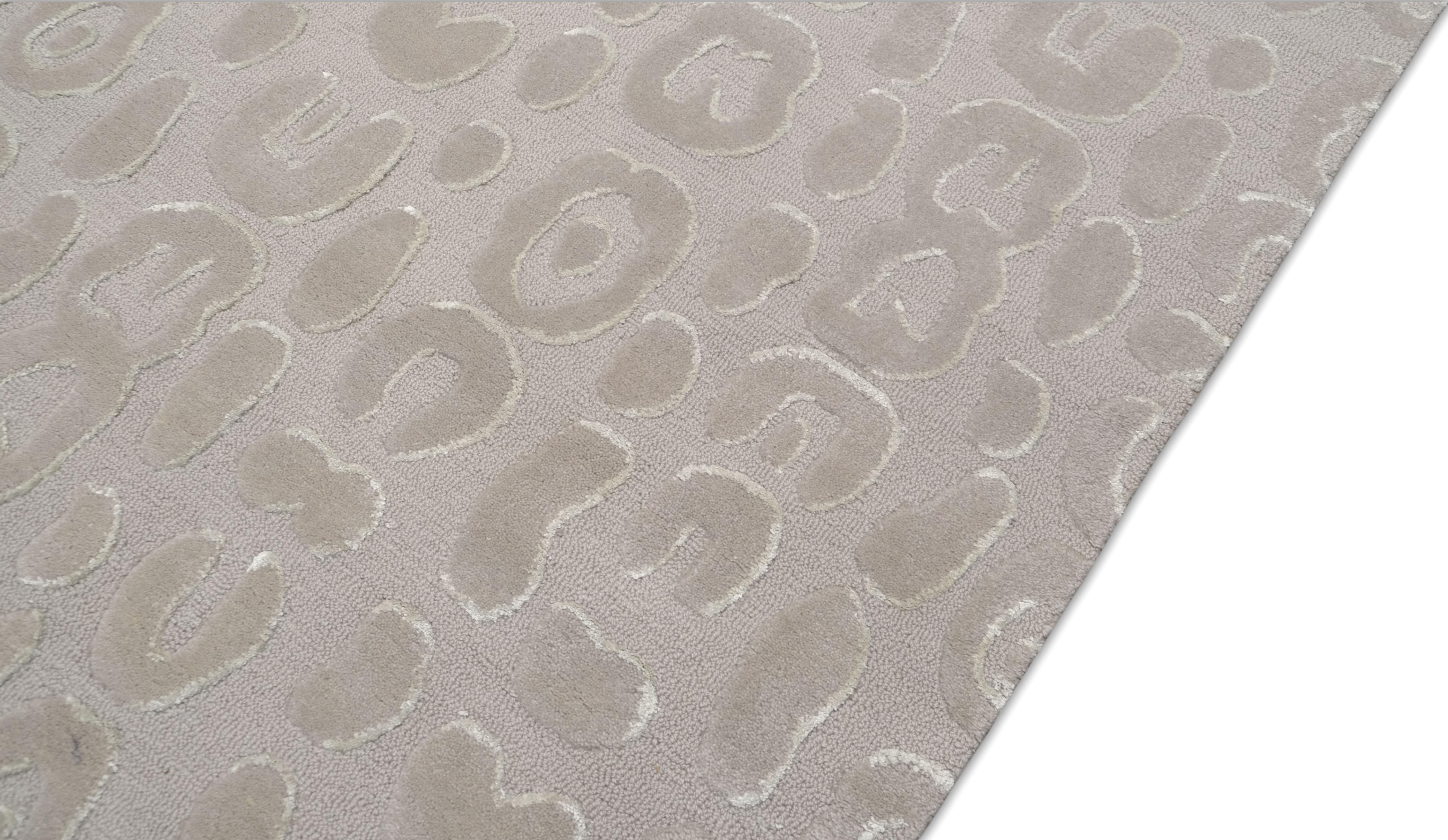 Fait main Tapis moderne en laine beige à motif léopard fait à la main 9'x12' en vente