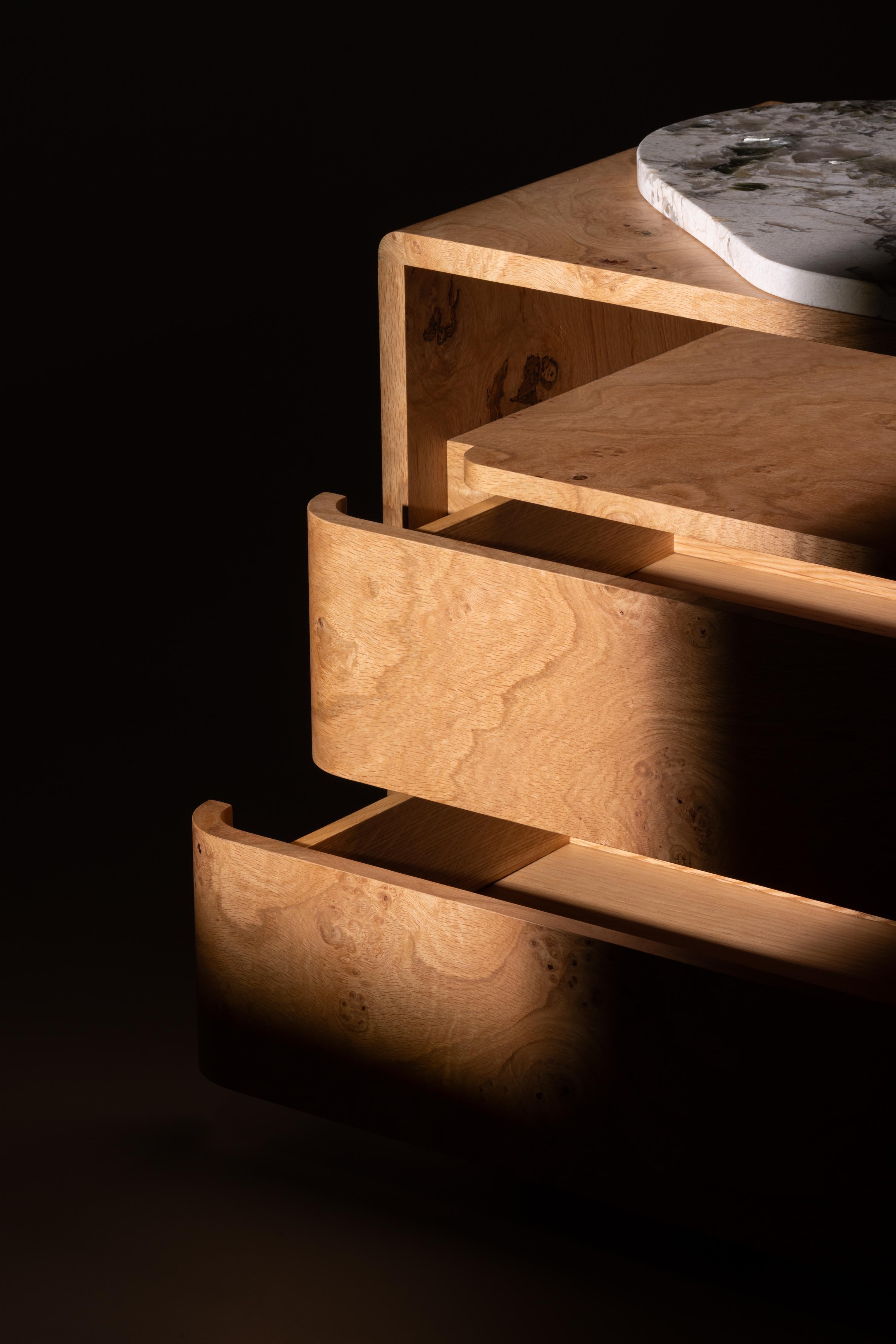 Modern Belmonte Bedside Table SET/2 Natural Quartz, Handmade Portugal Greenapple Moderno de mediados de siglo en venta