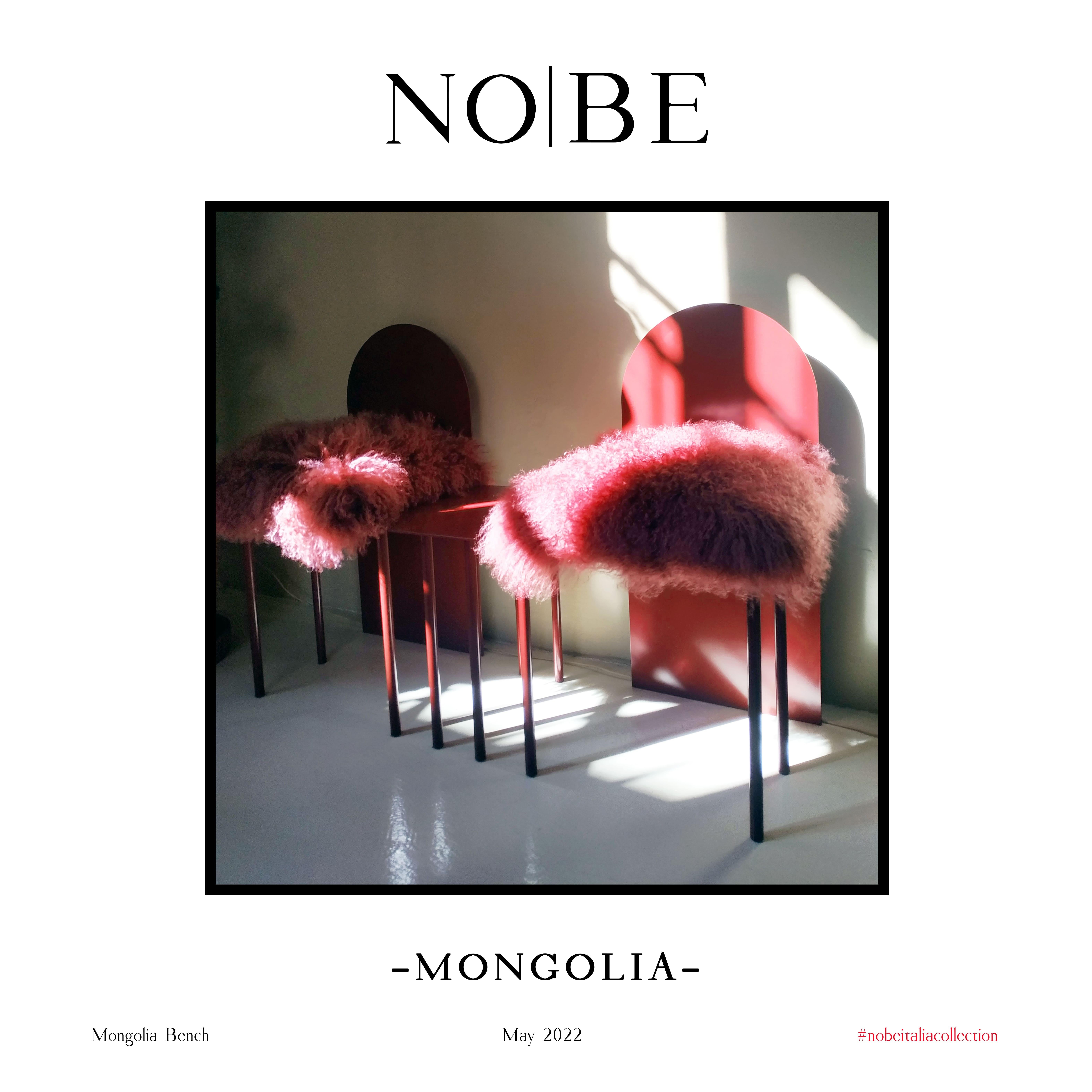 Modernes modernes mongolisches Kissen aus Metall von Nobe Italia mit roter Ziegeloberfläche im Angebot 3
