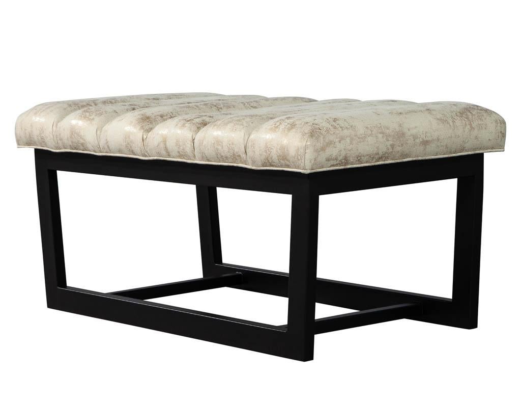 Modern Bench with Sleek Metal Base and Channeled Top In New Condition For Sale In North York, ON