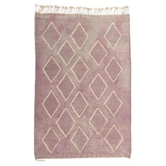 Modern Beni Mrirt High-Low Moroccan Rug, Cozy Nomad Meets Boho Hygge