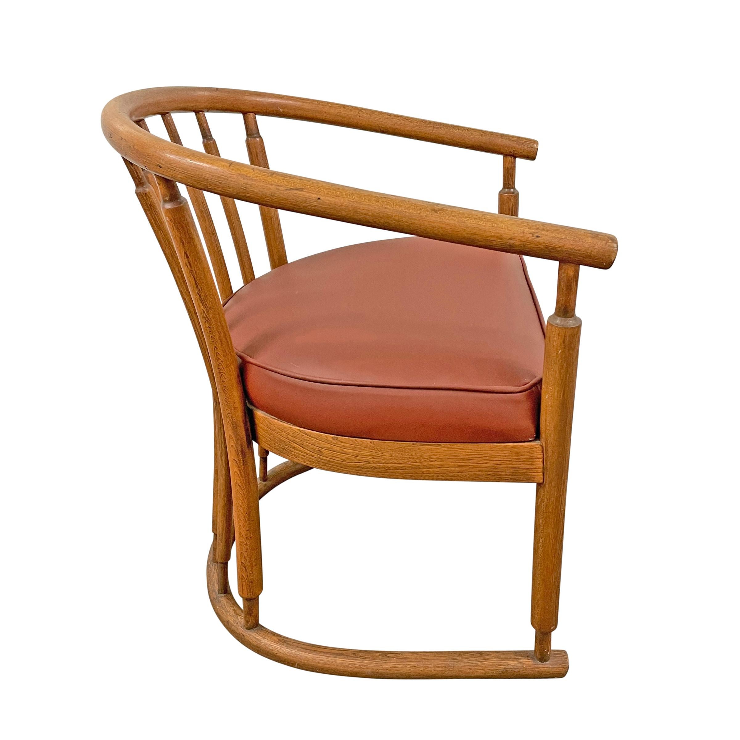 Modern Bentwood Roundback Chair In Good Condition In Chicago, IL
