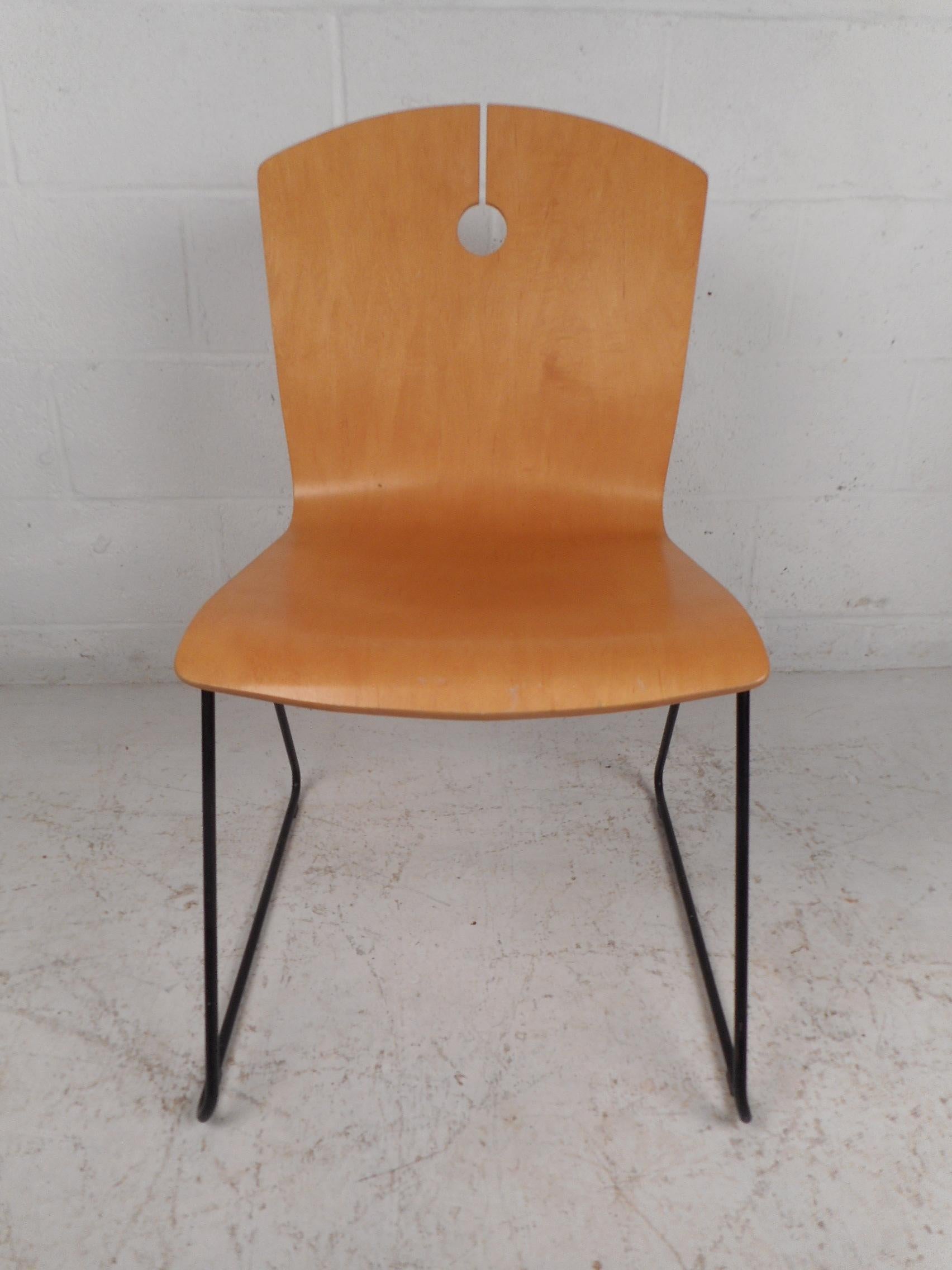 Américain Chaises empilables modernes en bois cintré de Wieland, ensemble de 4 pièces en vente