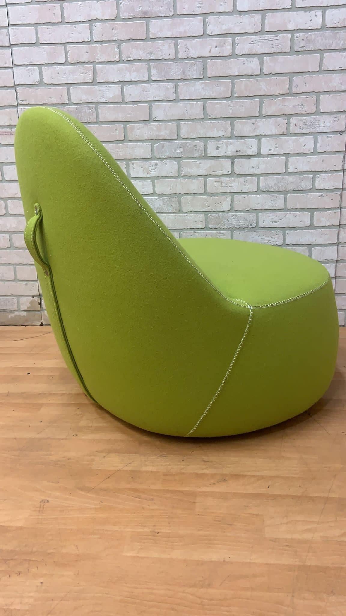 Mid-Century Modern Modern Bernhardt Design Mitt Lounge Chair in Green For Sale