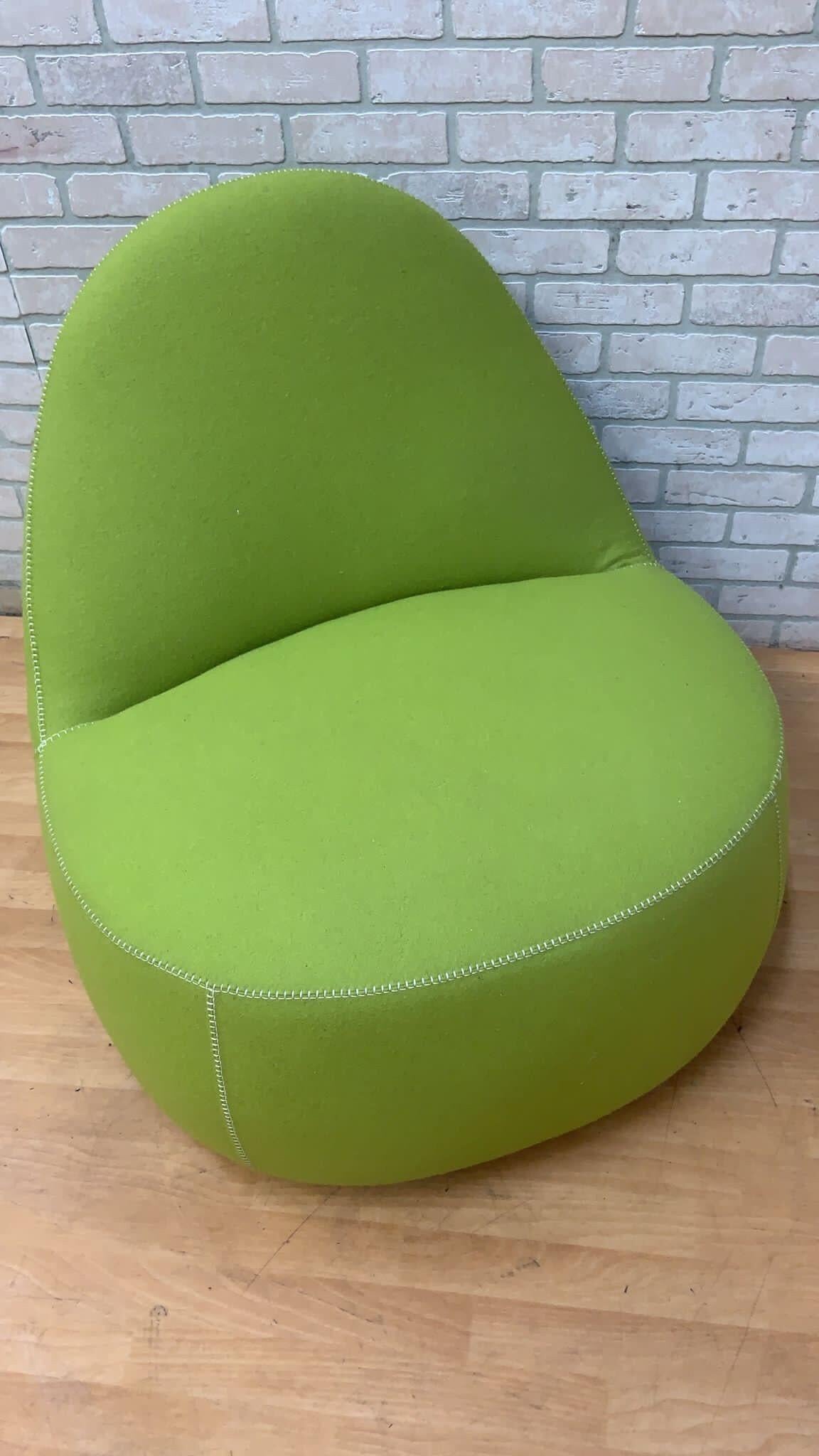 American Modern Bernhardt Design Mitt Lounge Chair in Green For Sale