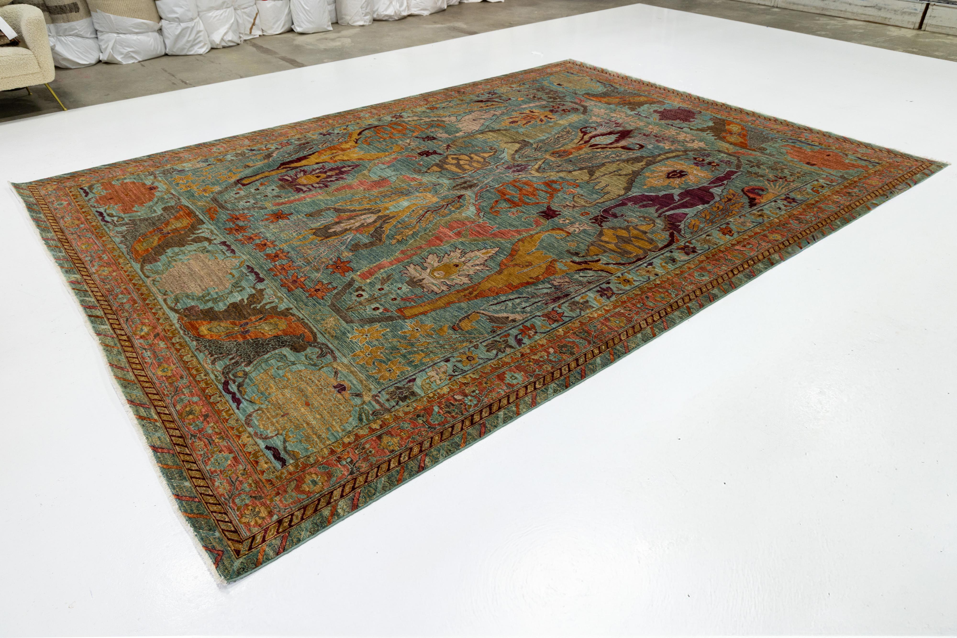 Pakistanais By Design Modern Rugs en laine noués à la main en bleu avec un design d'inspiration persane en vente