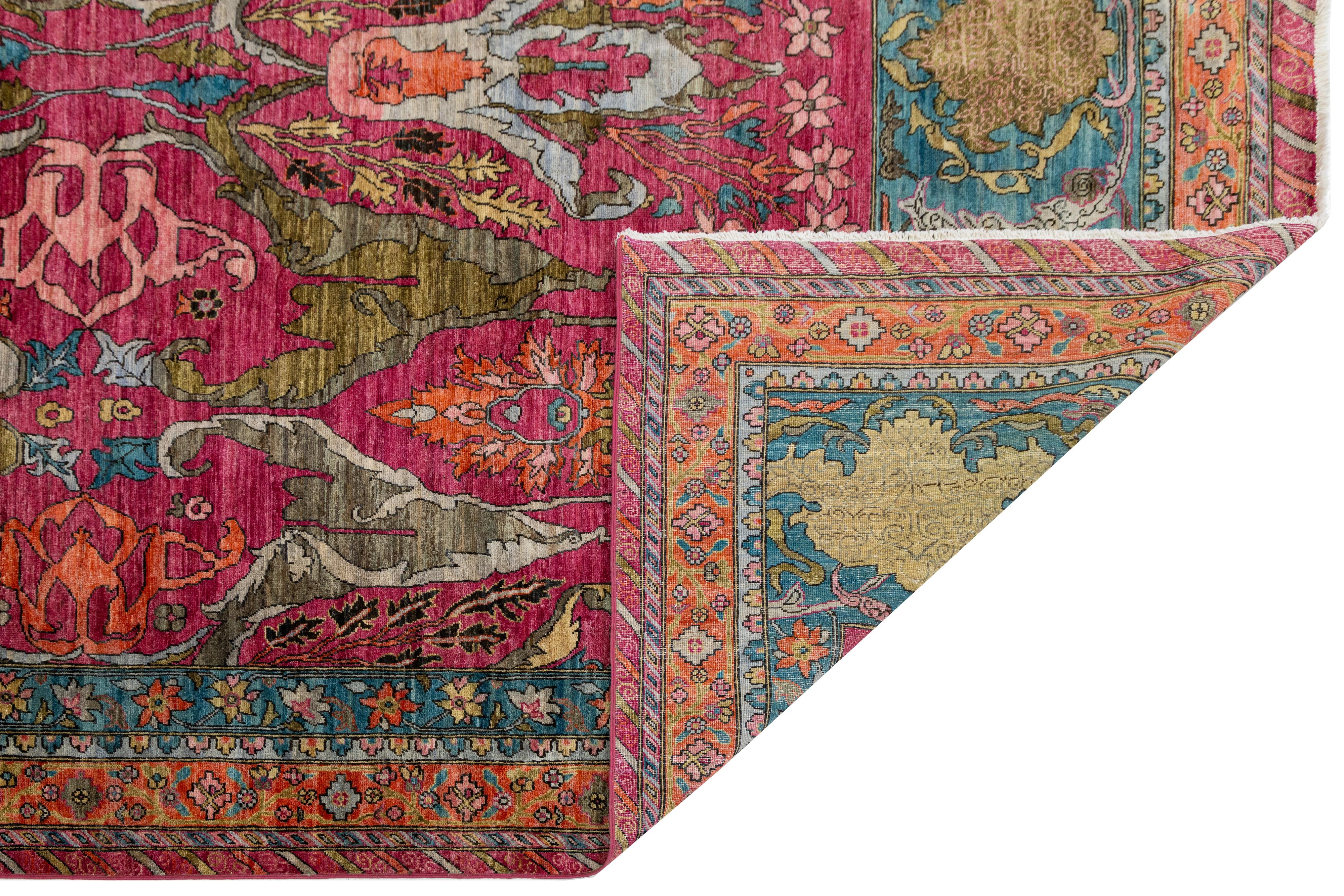 Moderner Wollteppich im Bidjar-Stil, handgeknüpft in Rosa mit persisch inspiriertem Design (Islamisch) im Angebot