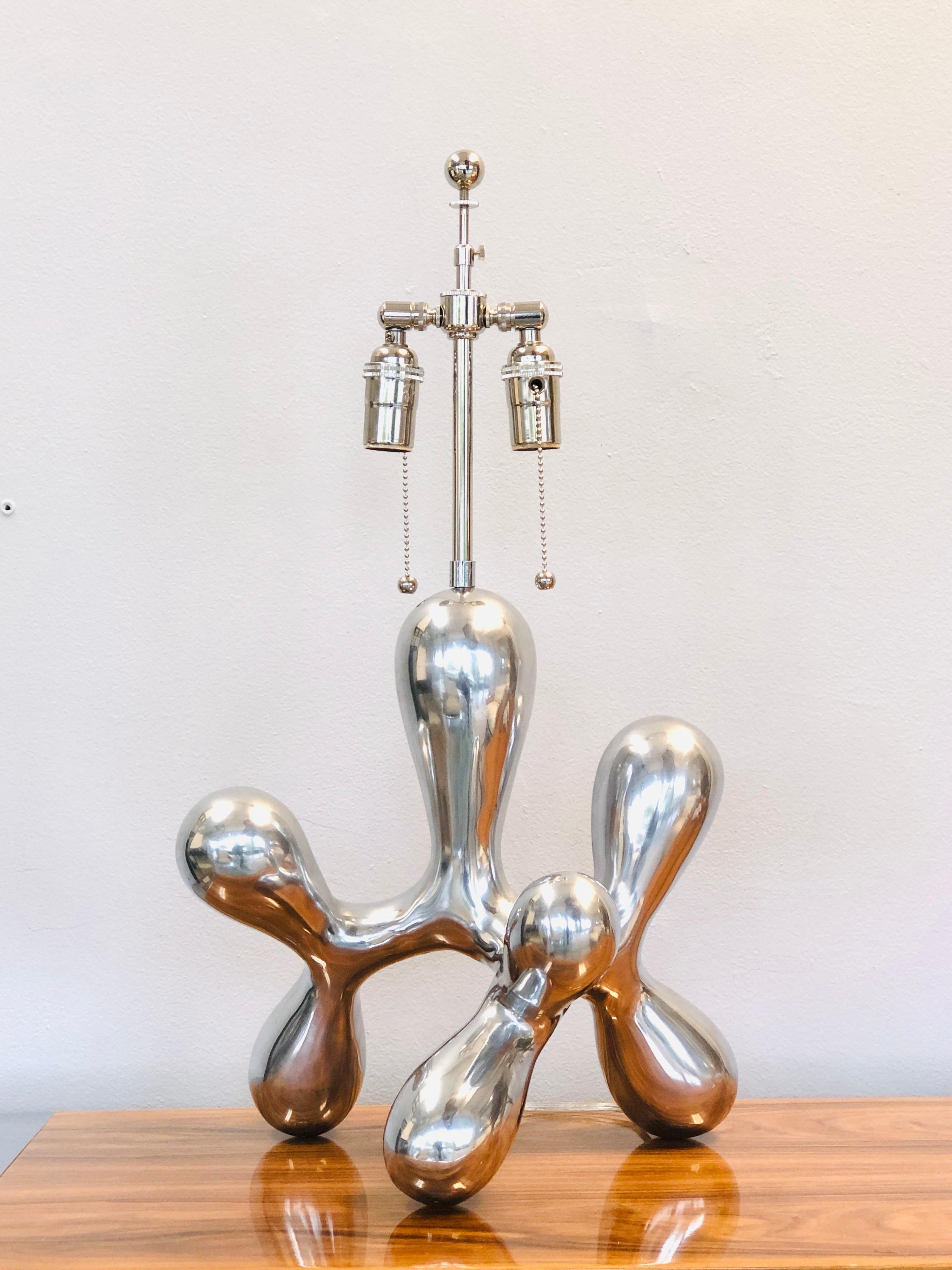 Late 20th Century Modern Biomorphic Polished Metal Sculptural Table Lamp