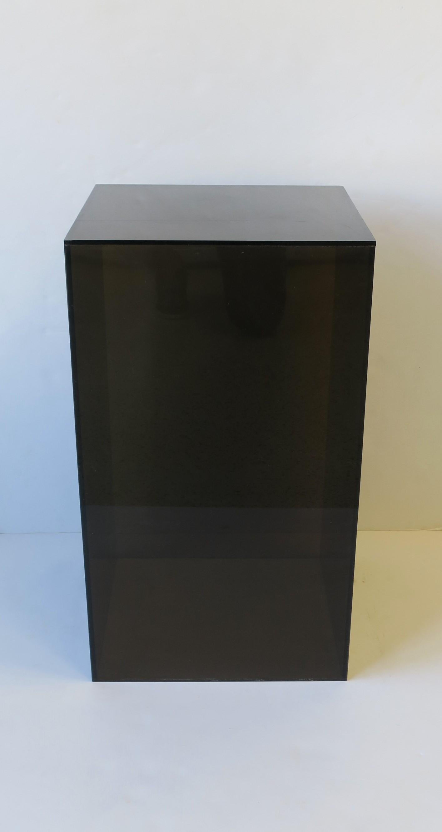 Black Acrylic Pedestal Column Stand or End Table In Fair Condition In New York, NY