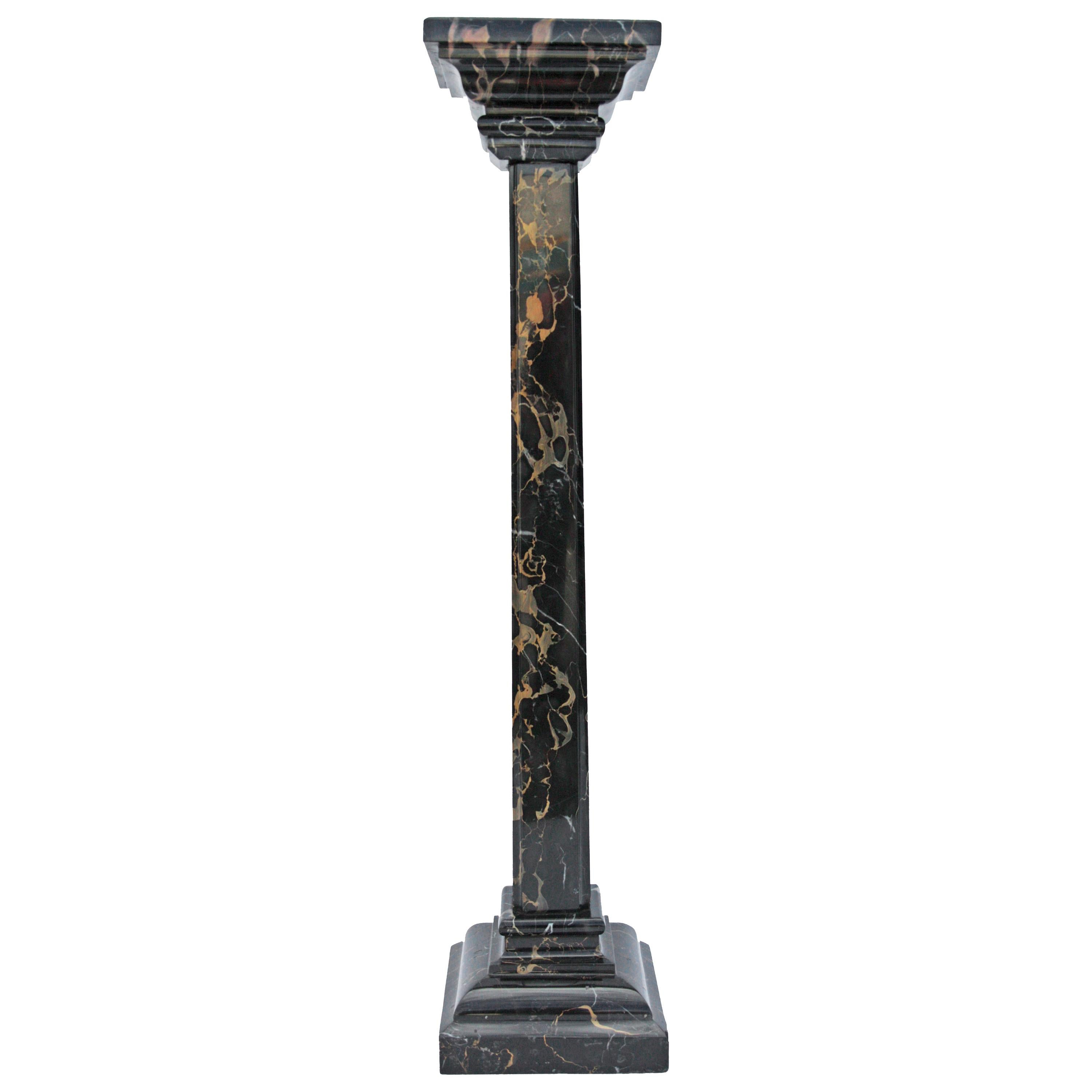 Modern Black and Gold Michelangelo Marble Pedestal For Sale