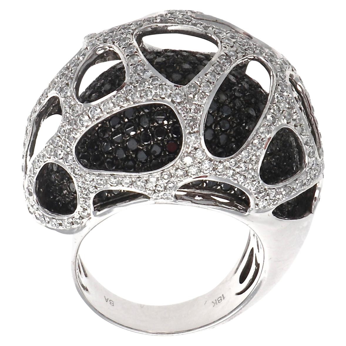 Modern Black and White Diamond Gold Cocktail Ring