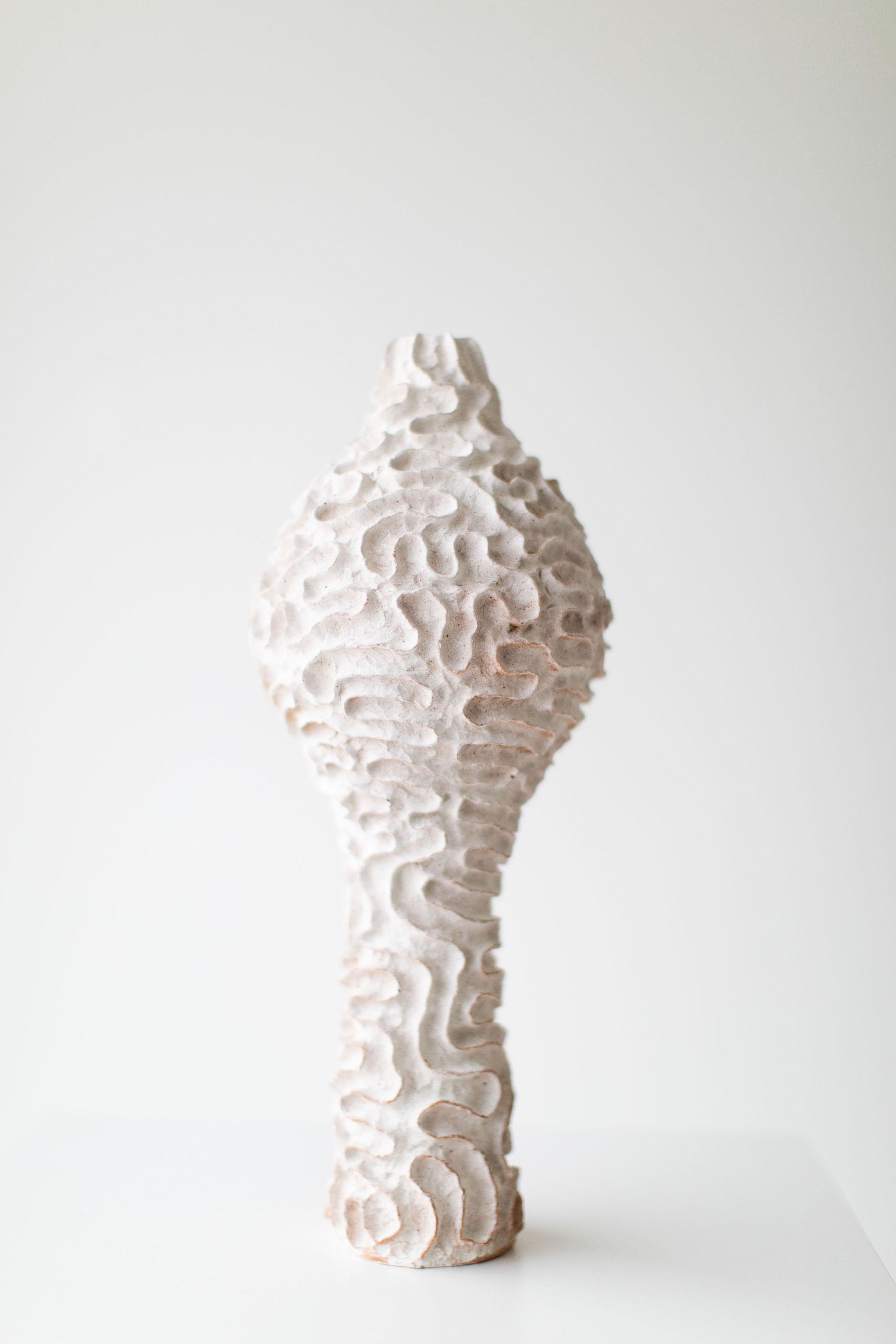 Moderno Vasi moderni in bianco e nero di Suzy Goodelman per Craft Associates Furniture in vendita