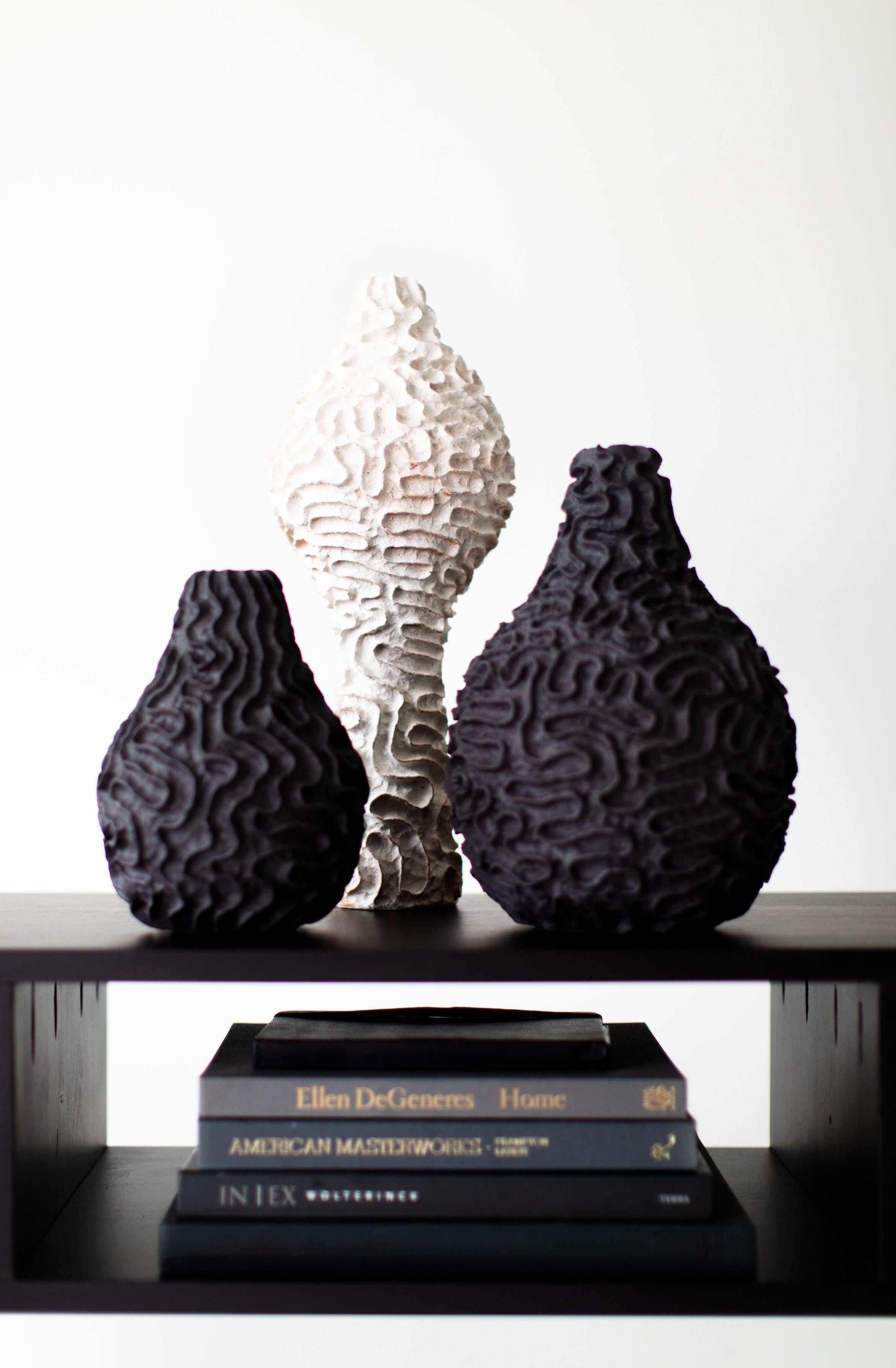 Modern Black and White Vases by Suzy Goodelman for Craft Associates Furniture In New Condition For Sale In Oak Harbor, OH