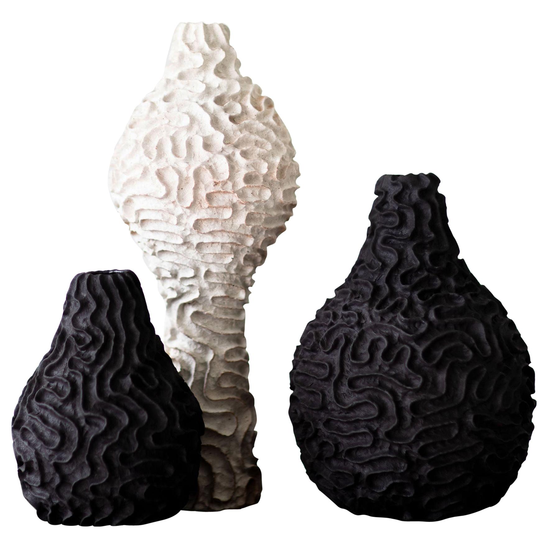 Vases modernes noirs et blancs de Suzy Goodelman pour Craft Associates Furniture