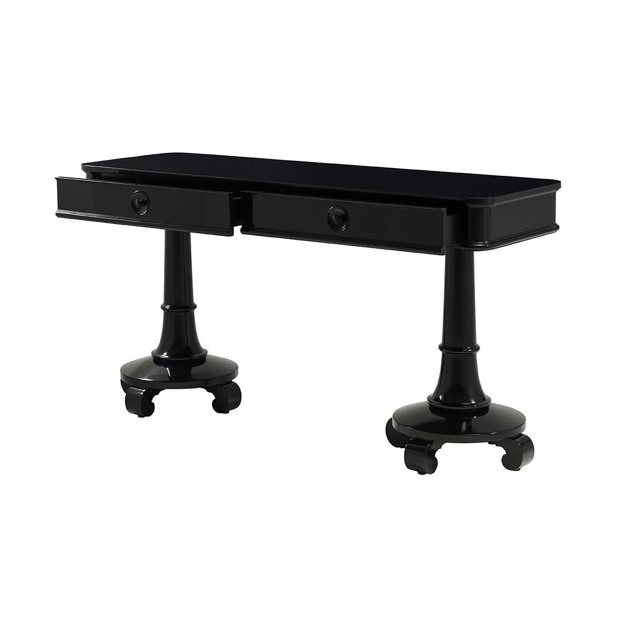 Classique américain Table console moderne laquée noire en vente