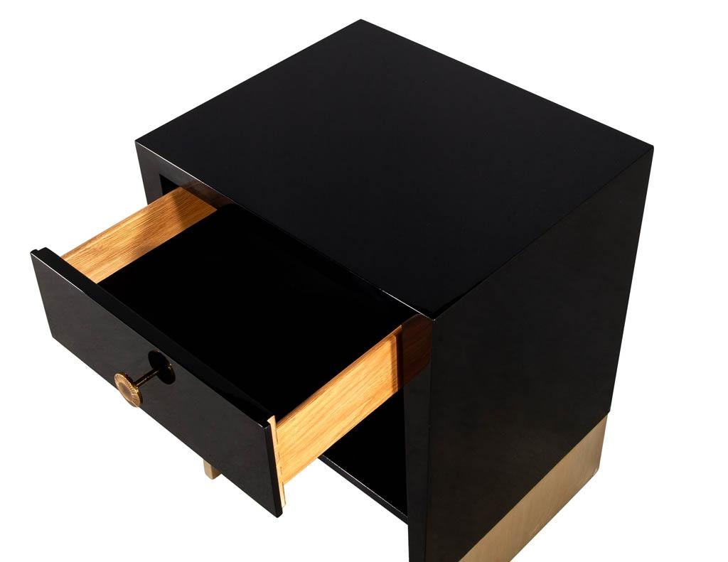 Modern Black Lacquered End Table by Jacques Garcia Baker Furniture Large For Sale 1